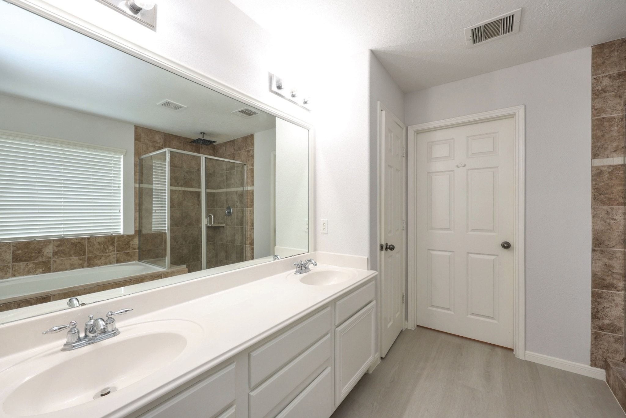 25215 Spring Iris Lane Property Photo 18
