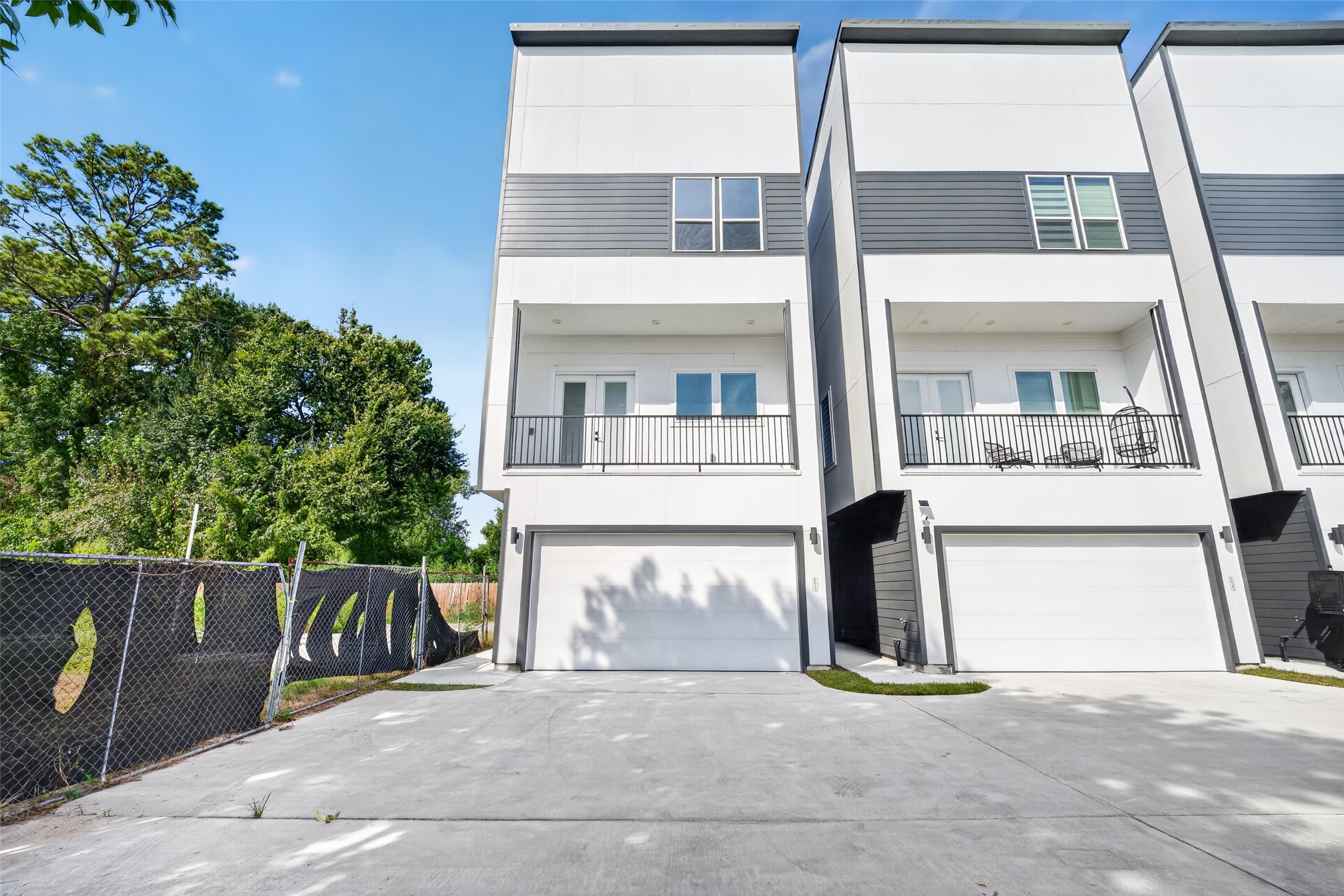 6621 Katarani Drive Property Photo 1