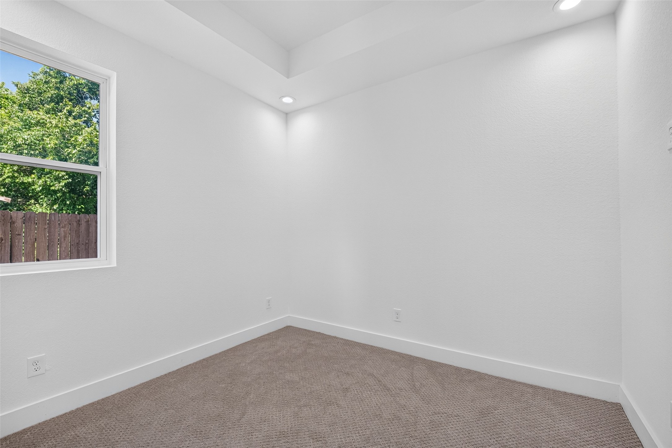 6621 Katarani Drive Property Photo 15