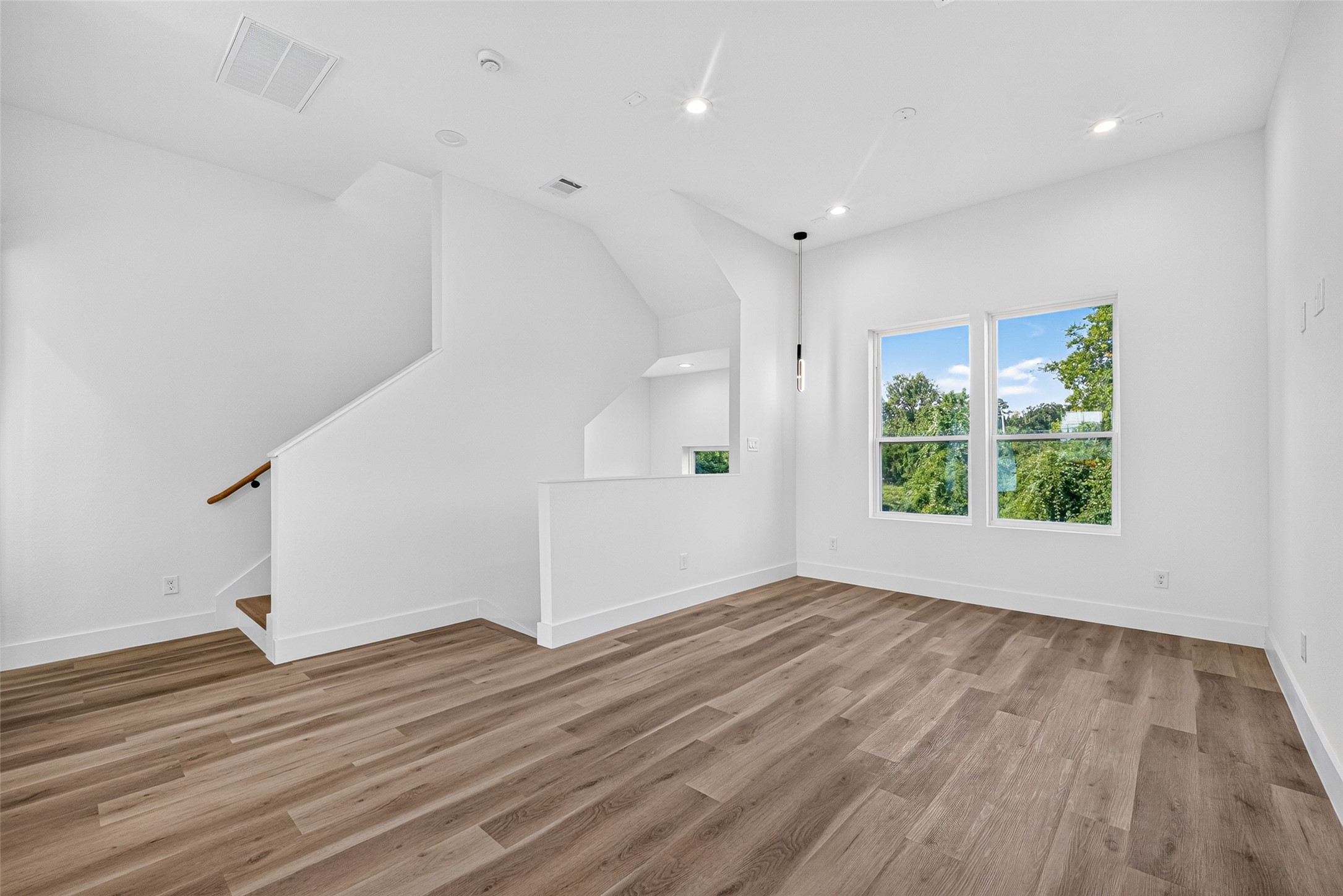 6621 Katarani Drive Property Photo 17