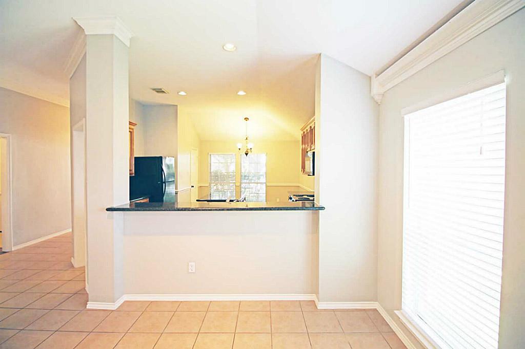 21922 Golden Cedar Drive Property Photo 5