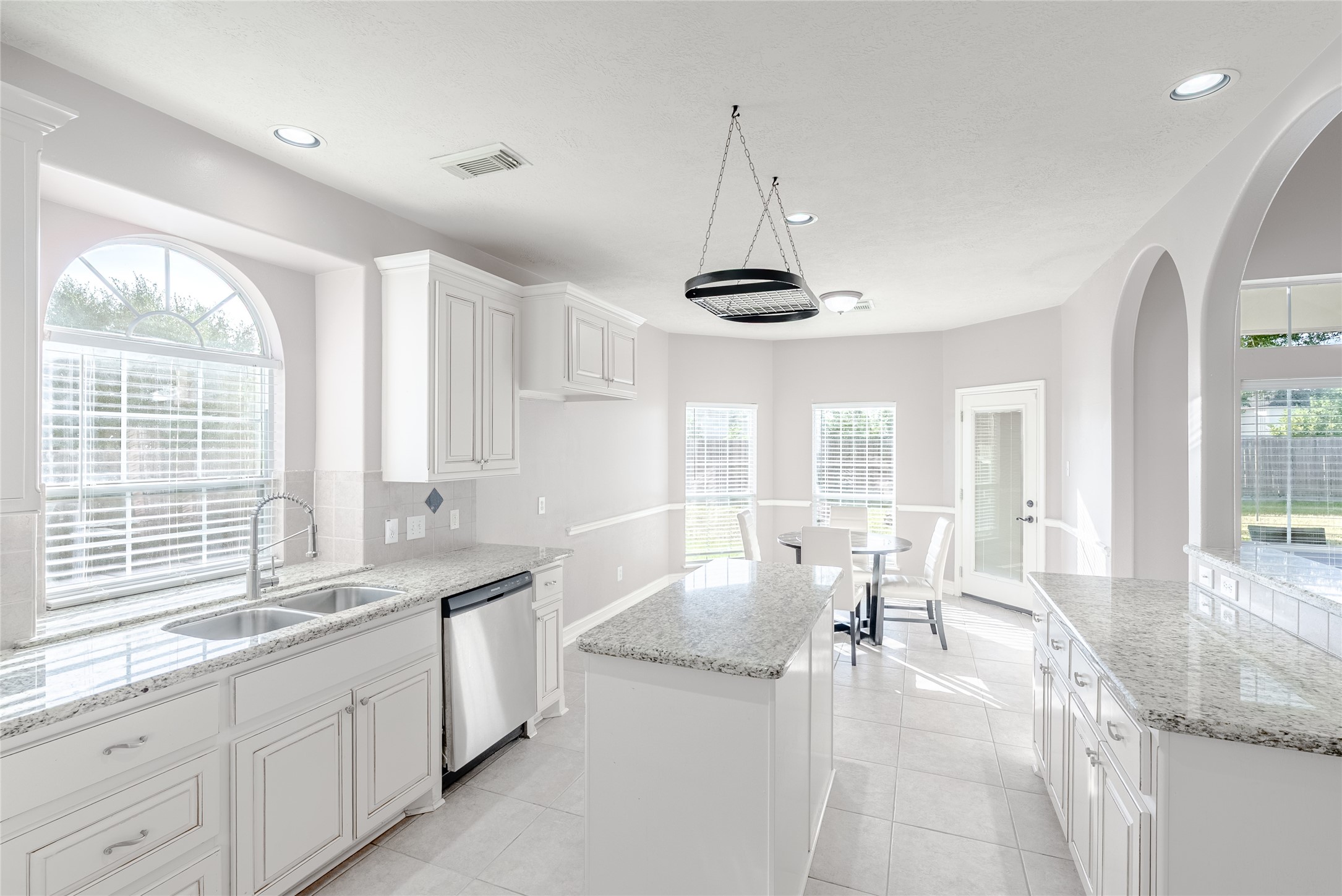 20627 Cypress Breeze Drive Property Photo 20