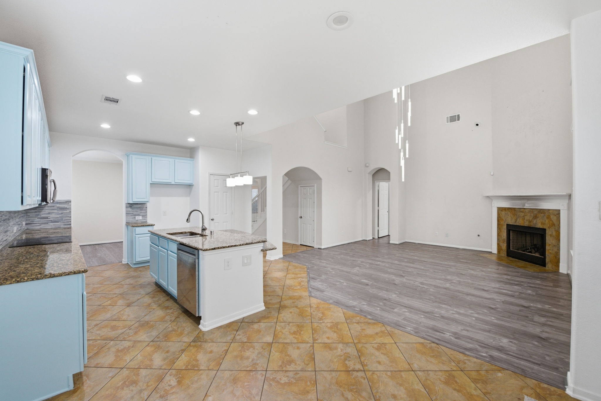 5002 Rollingstone Road Property Photo 13