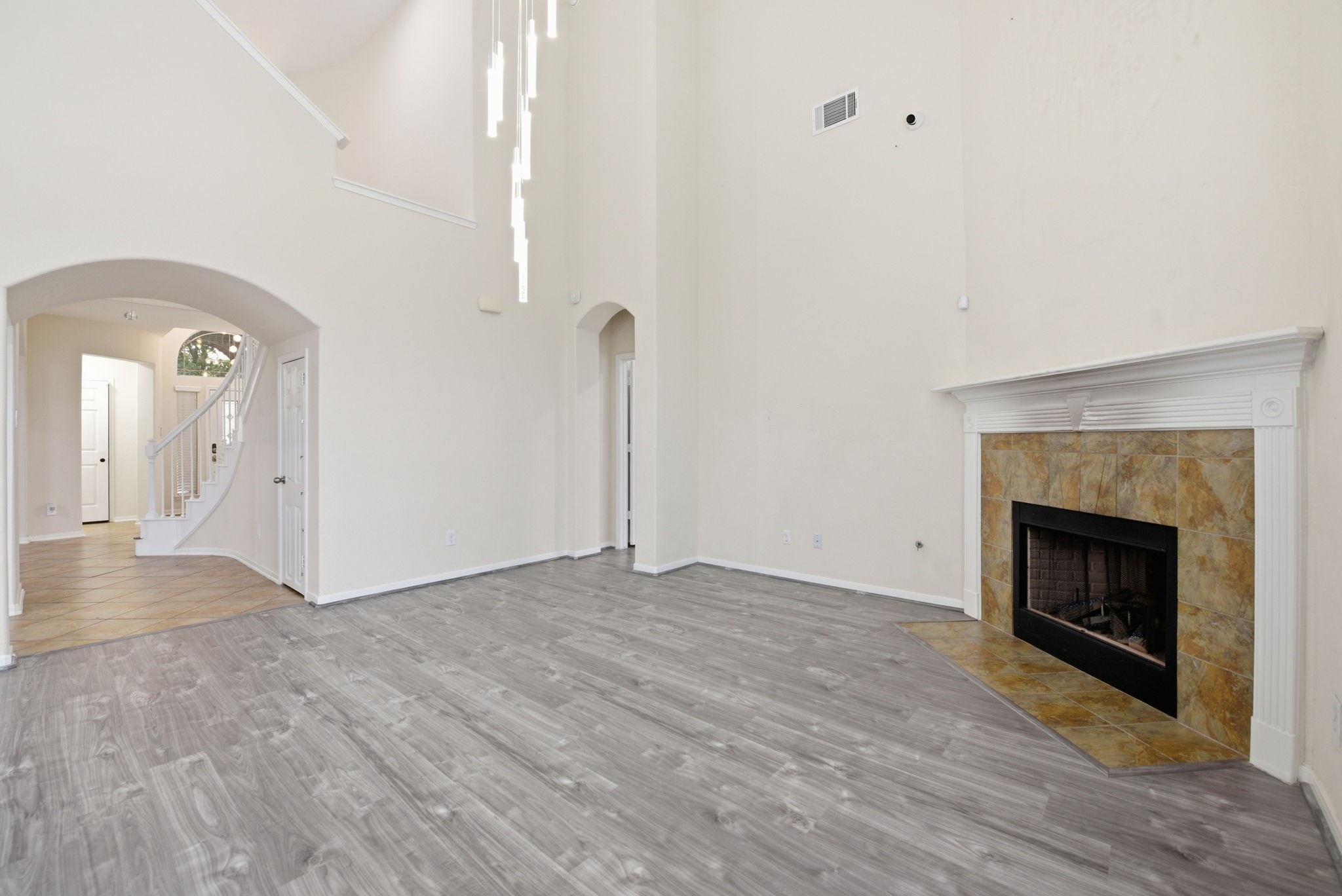 5002 Rollingstone Road Property Photo 15