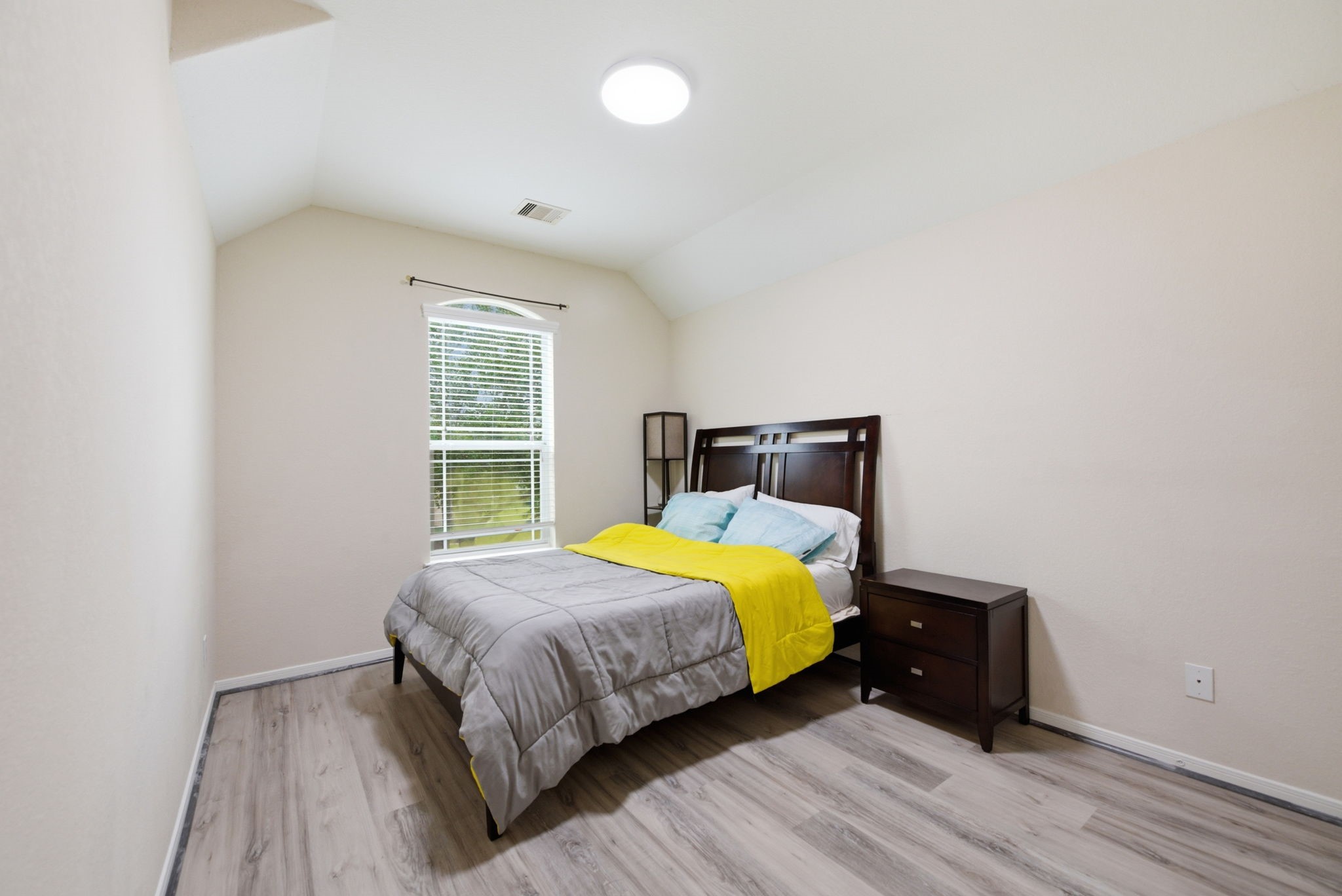 5002 Rollingstone Road Property Photo 21
