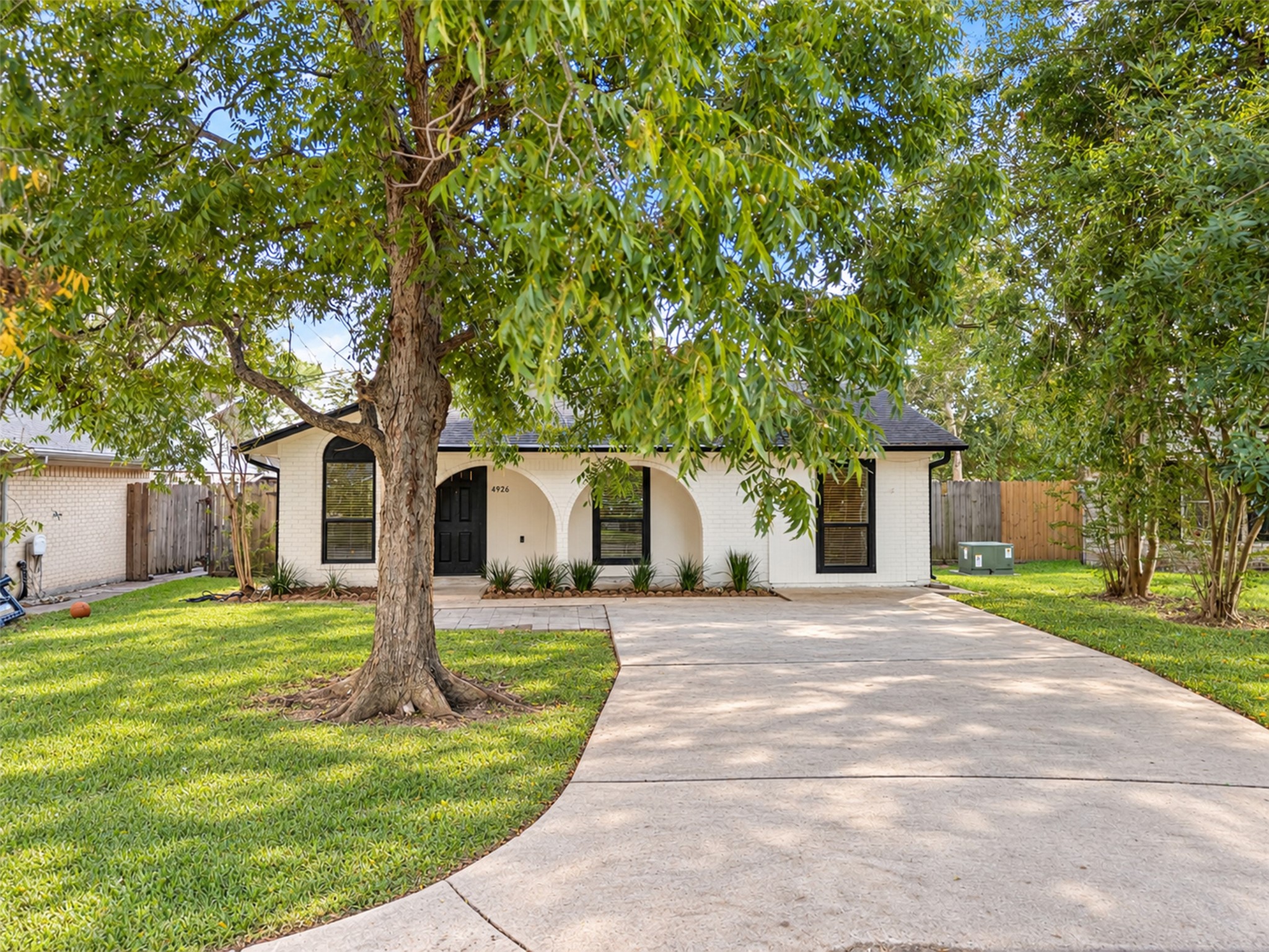 4926 Dollar Reef Drive Property Photo 1