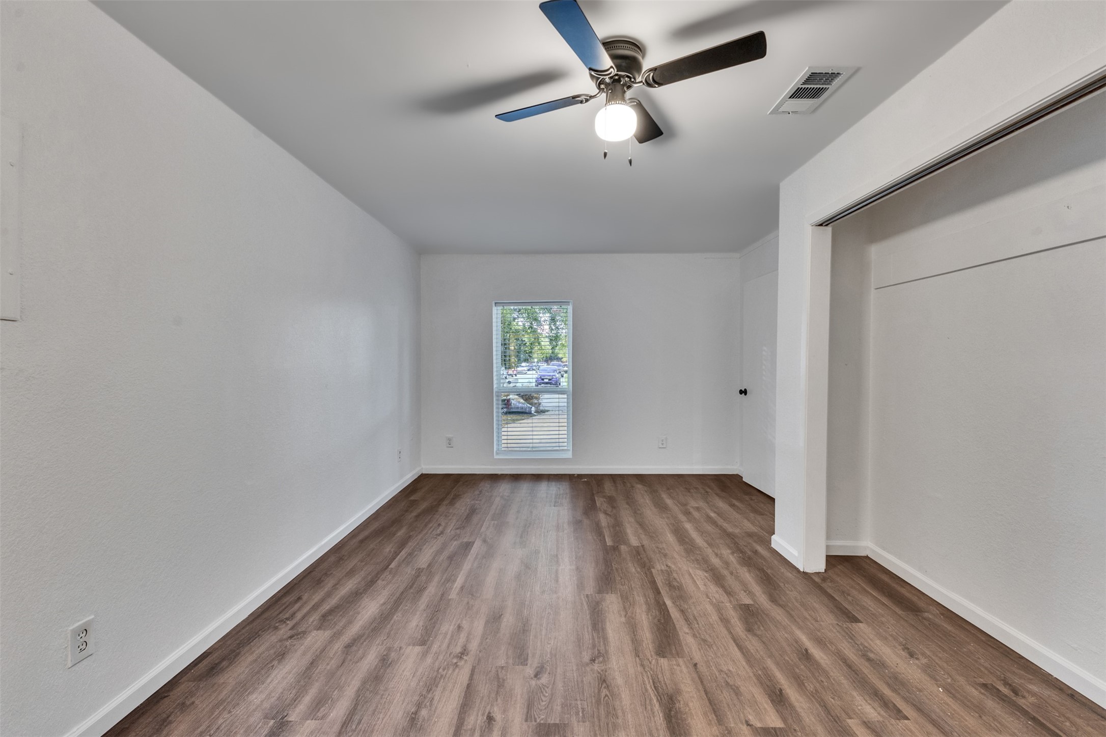 4926 Dollar Reef Drive Property Photo 22