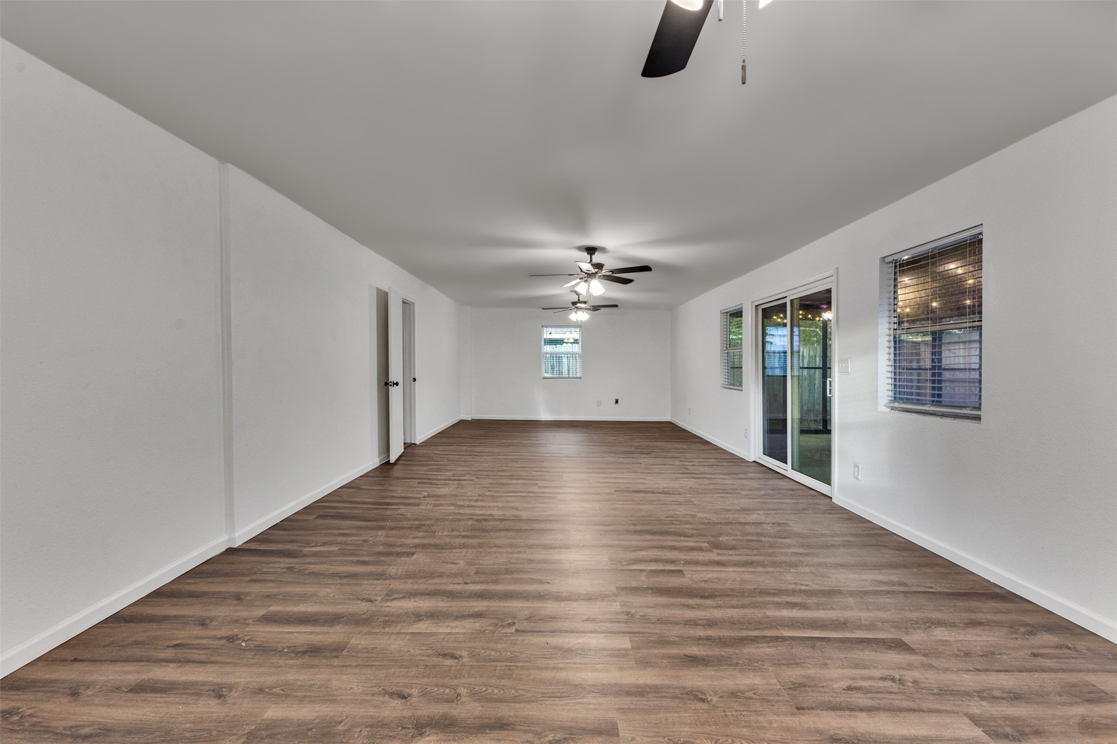 4926 Dollar Reef Drive Property Photo 28