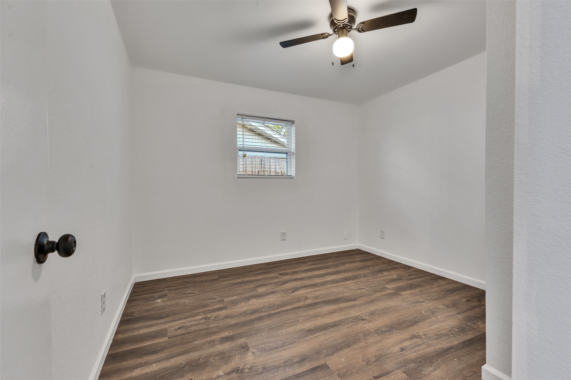 4926 Dollar Reef Drive Property Photo 35