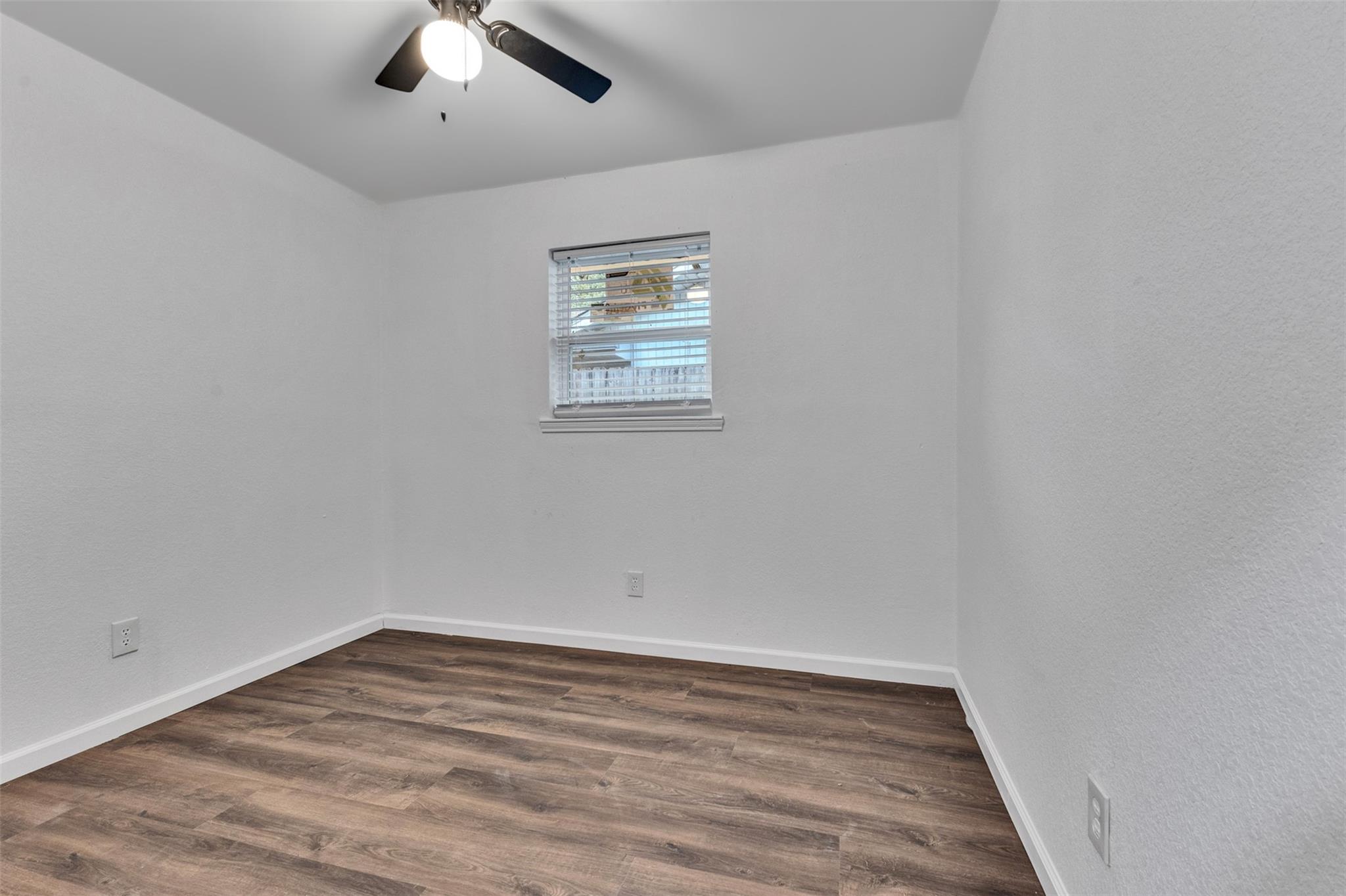 4926 Dollar Reef Drive Property Photo 37