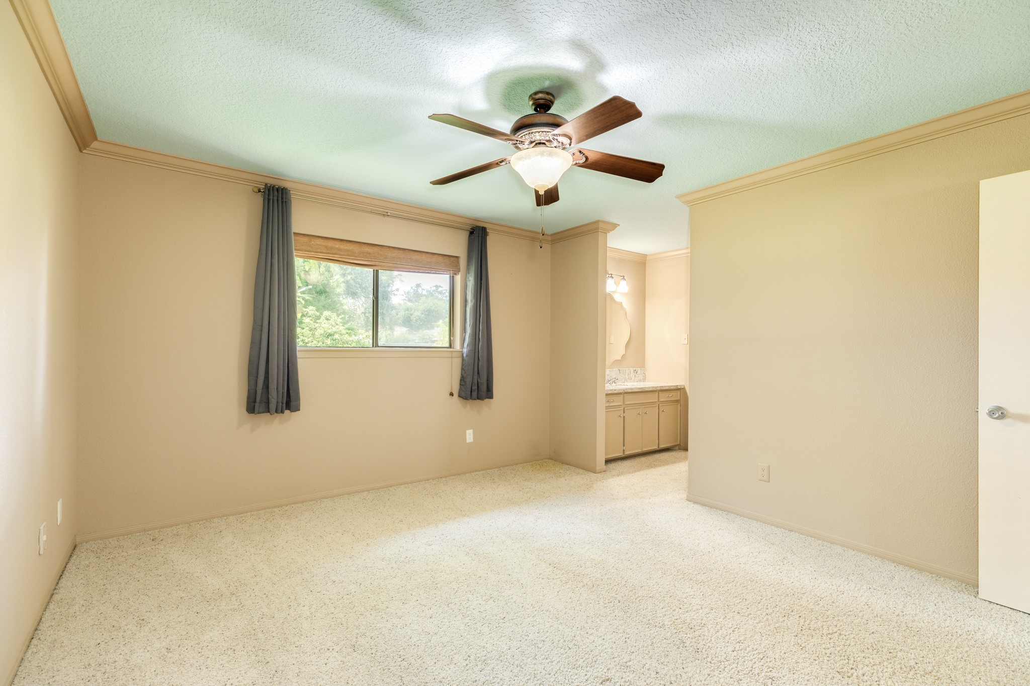 121 Bougainvillea Street Property Photo 17
