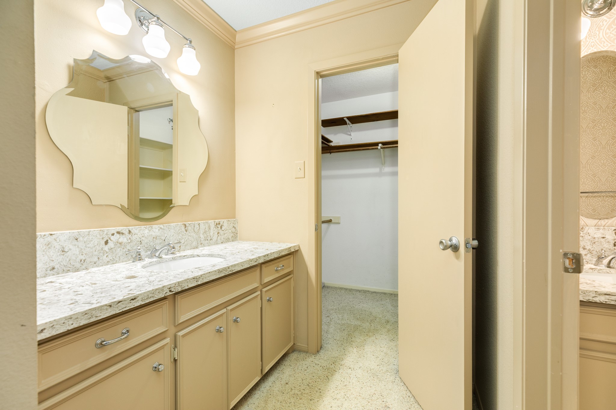 121 Bougainvillea Street Property Photo 18