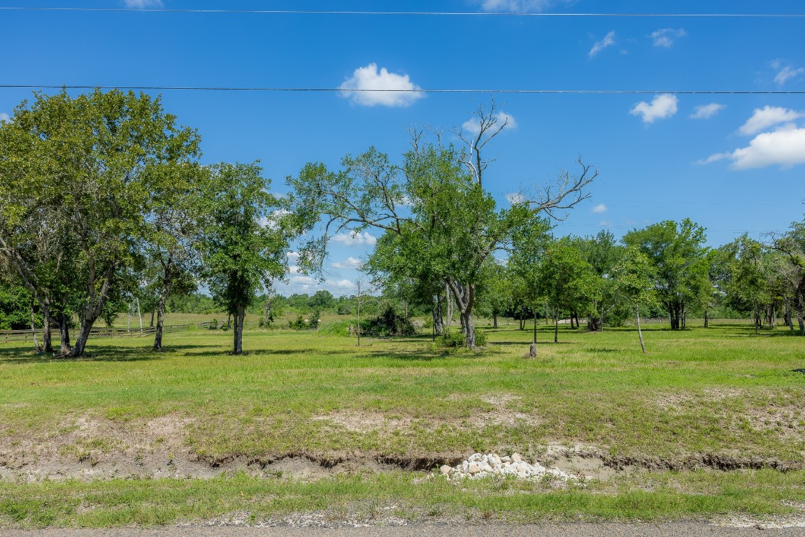 6681 Atakapan Trail Property Photo 3