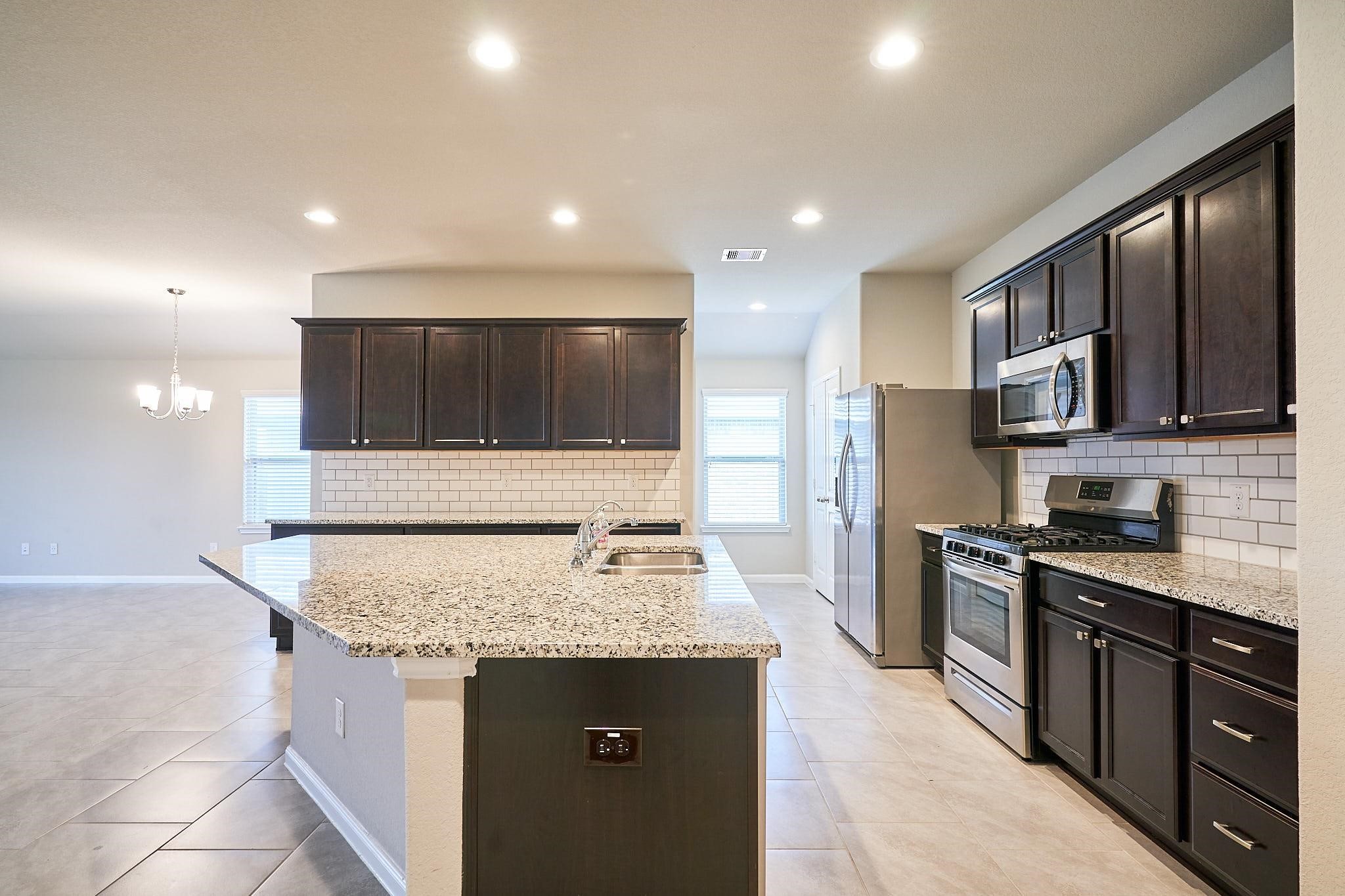 29503 Patricias Way Property Photo 11