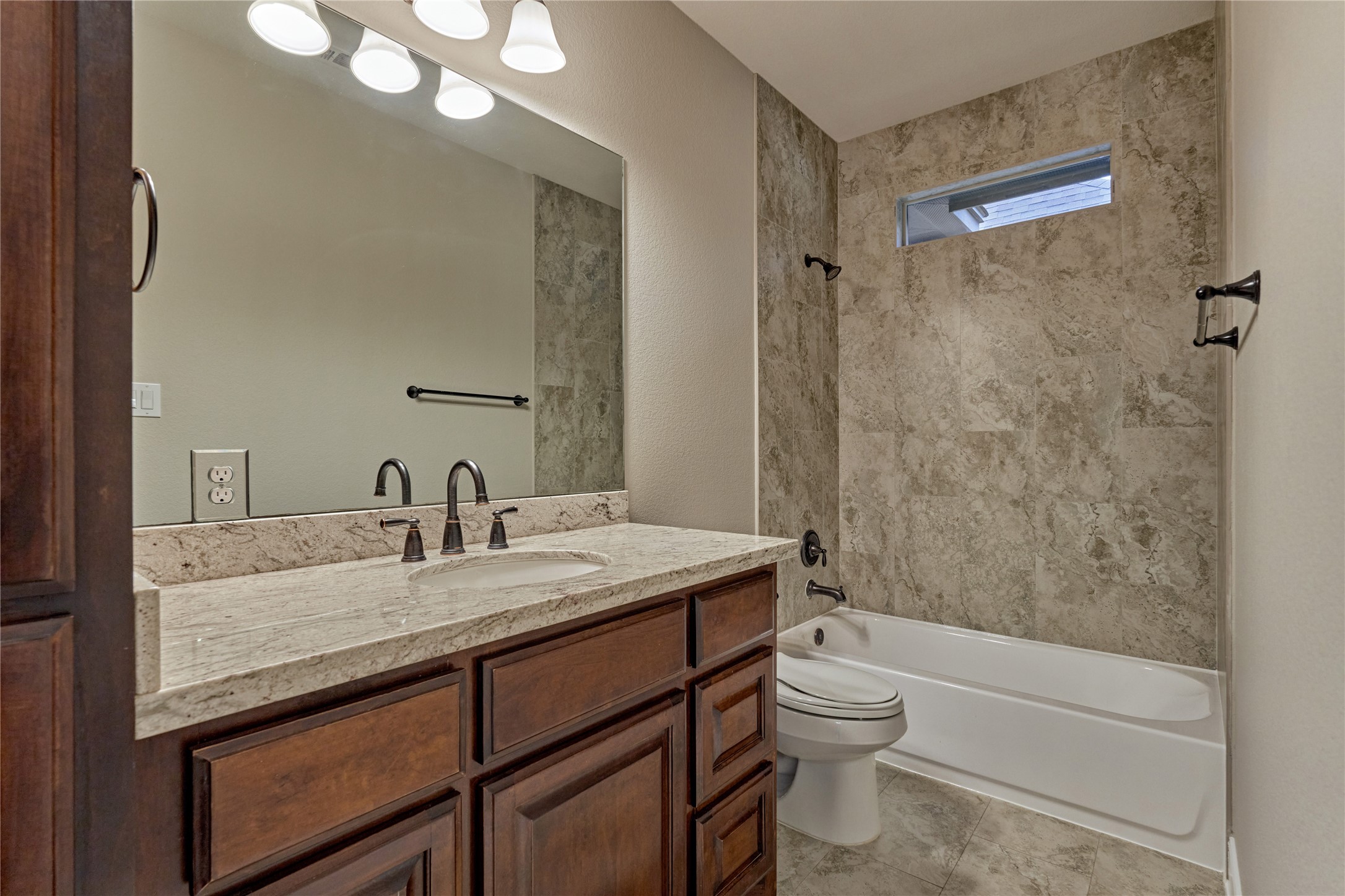 650 Edgewood Drive Property Photo 11