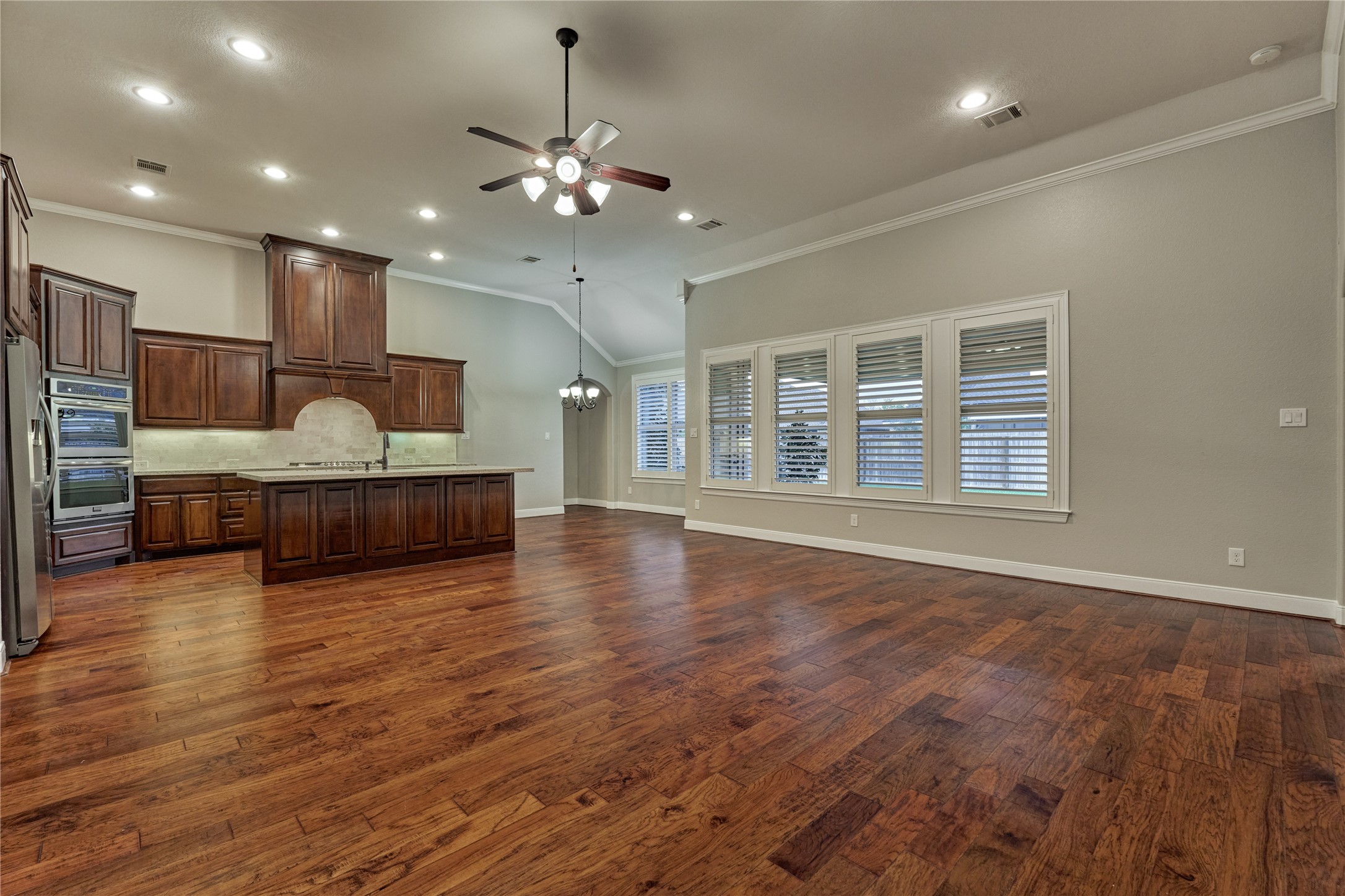 650 Edgewood Drive Property Photo 12