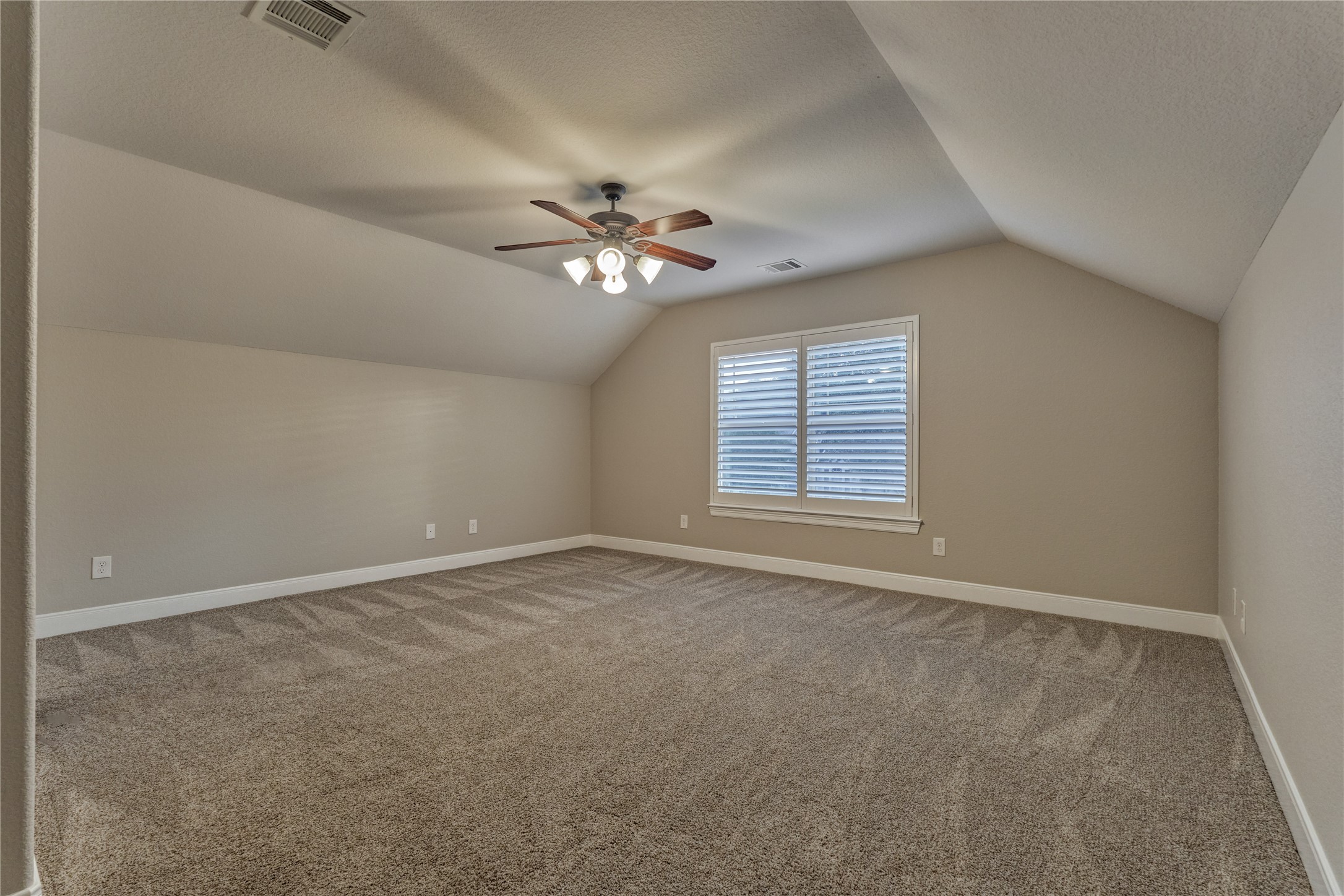 650 Edgewood Drive Property Photo 31