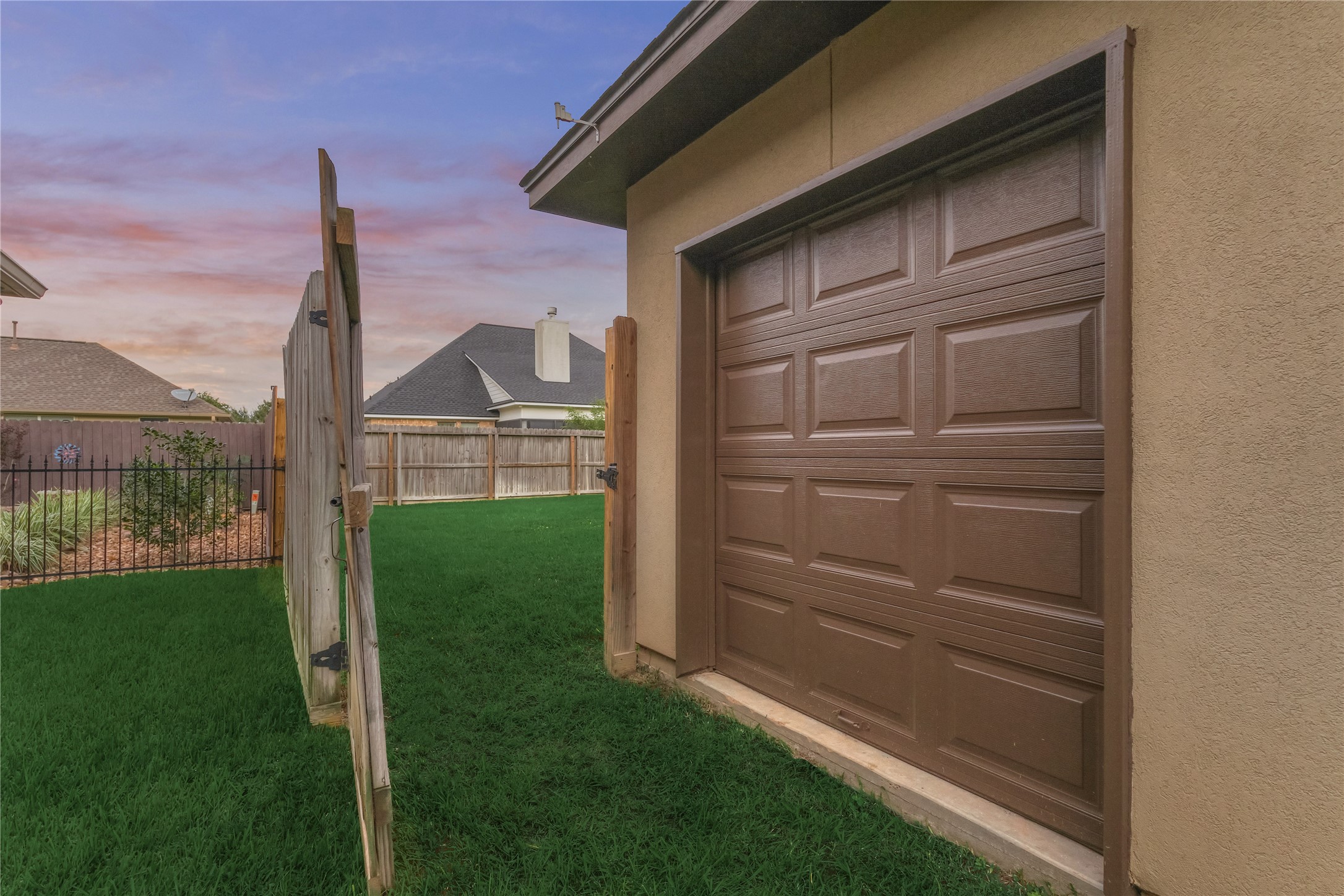 650 Edgewood Drive Property Photo 40