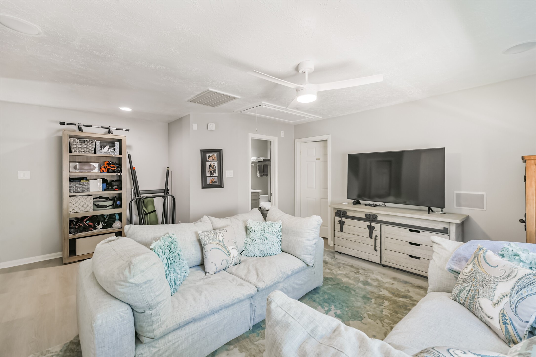 20606 White Berry Court Property Photo 31
