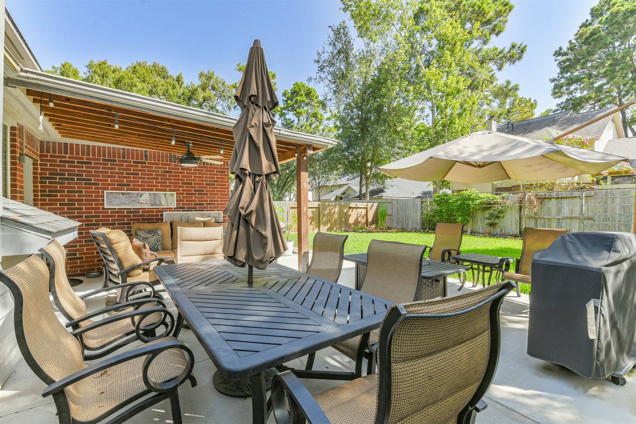20606 White Berry Court Property Photo 40