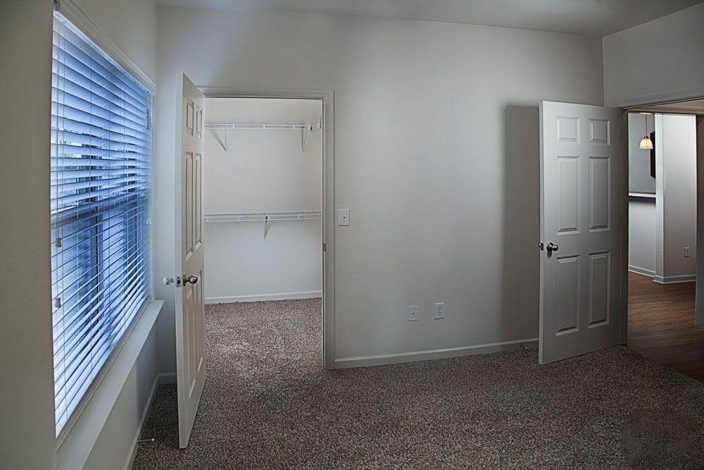 3400 Mccullough Blvd Property Photo 14