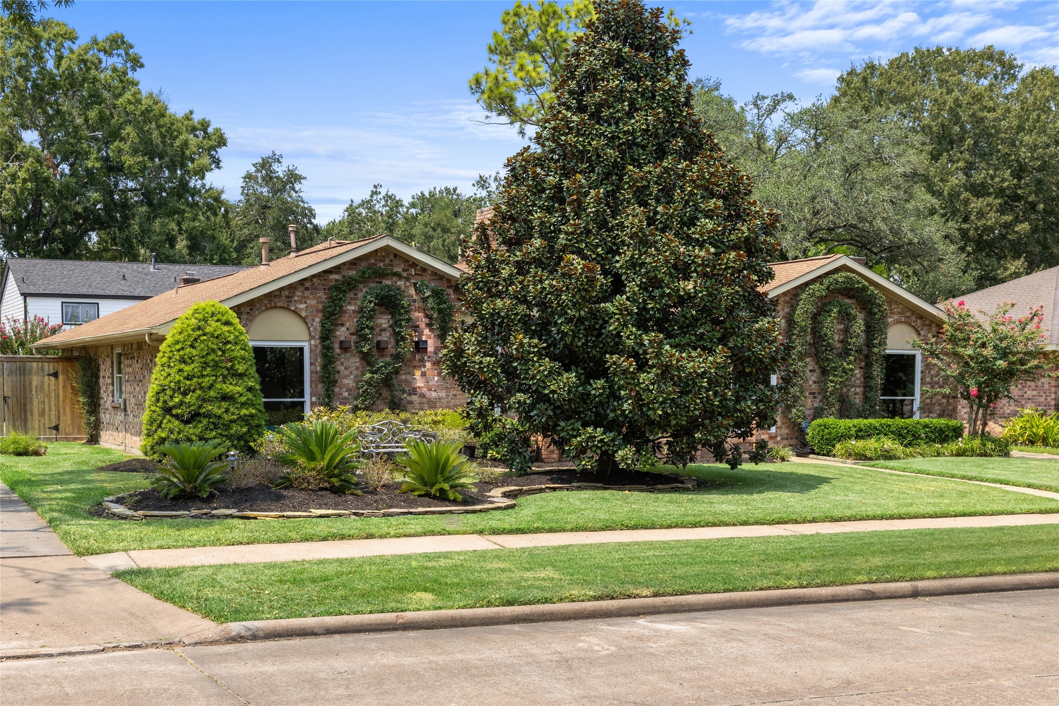 15410 Cobre Valley Drive Property Photo 2