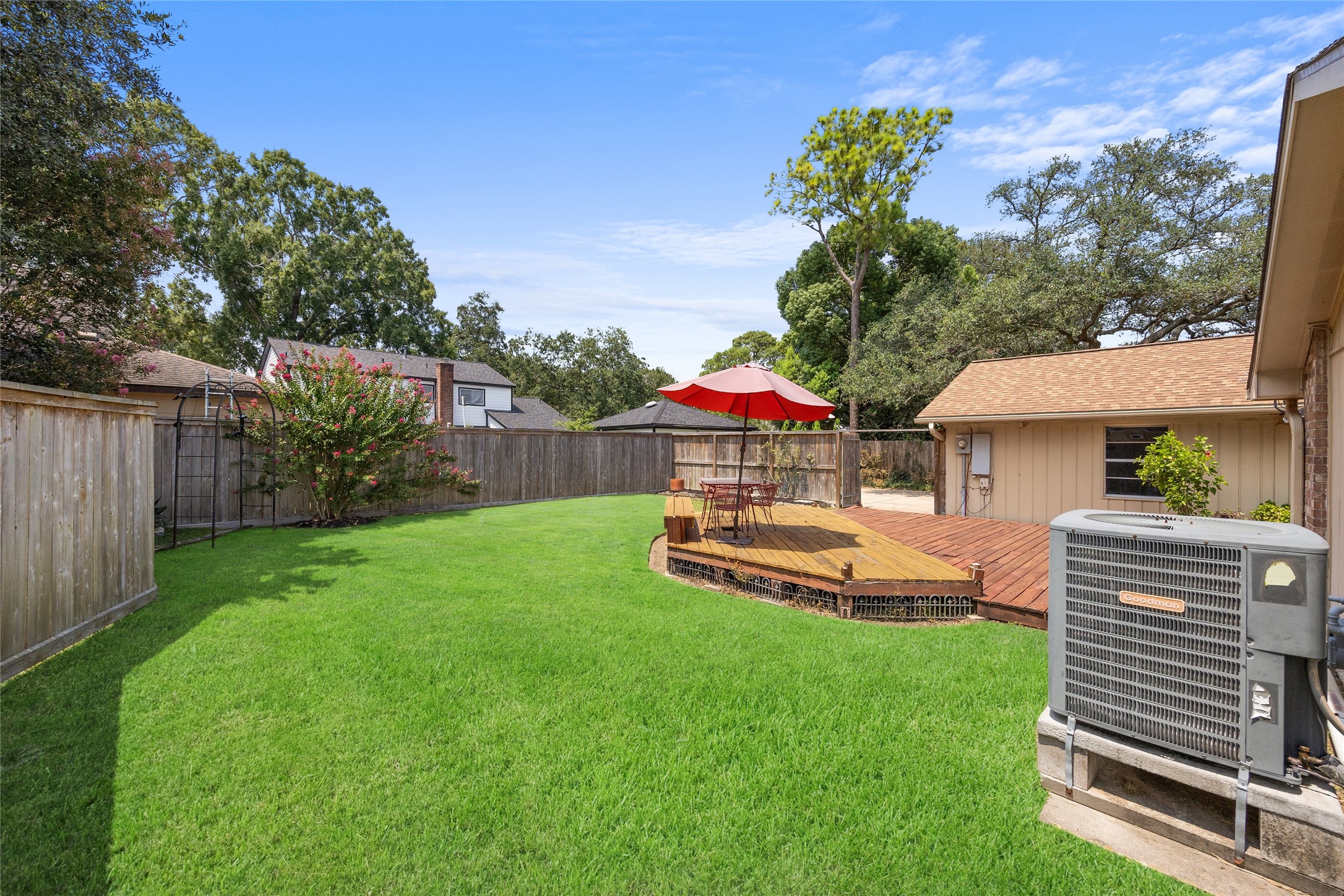 15410 Cobre Valley Drive Property Photo 35