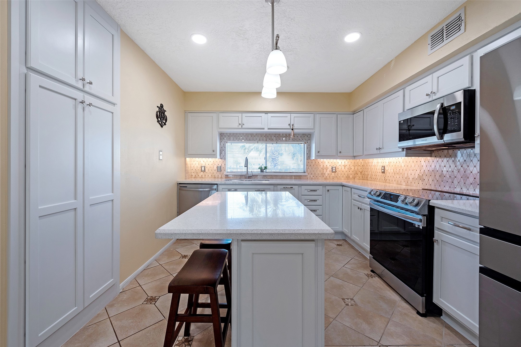 3 Tiki Circle Property Photo 10