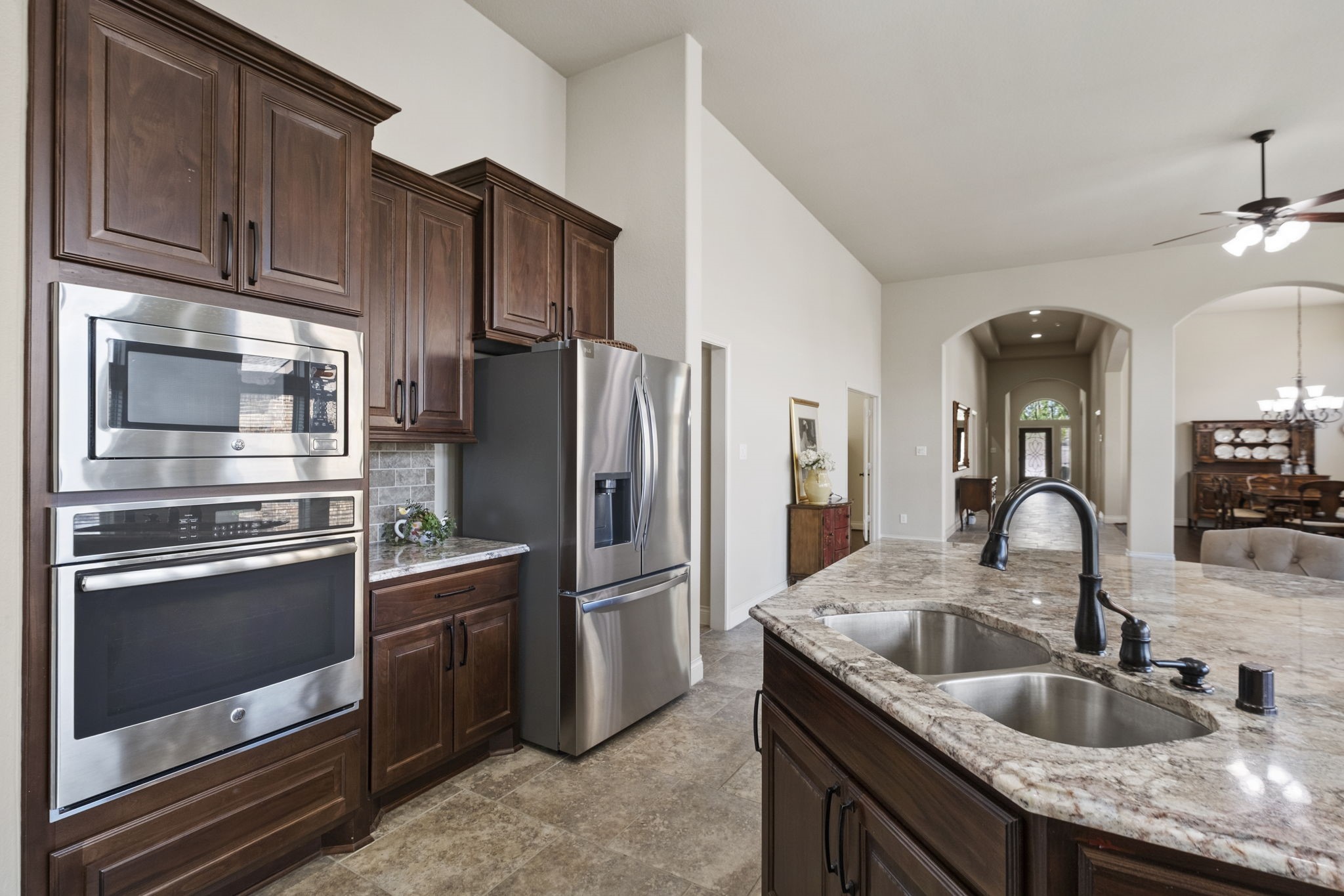 2030 Rainy Mist Drive Property Photo 6