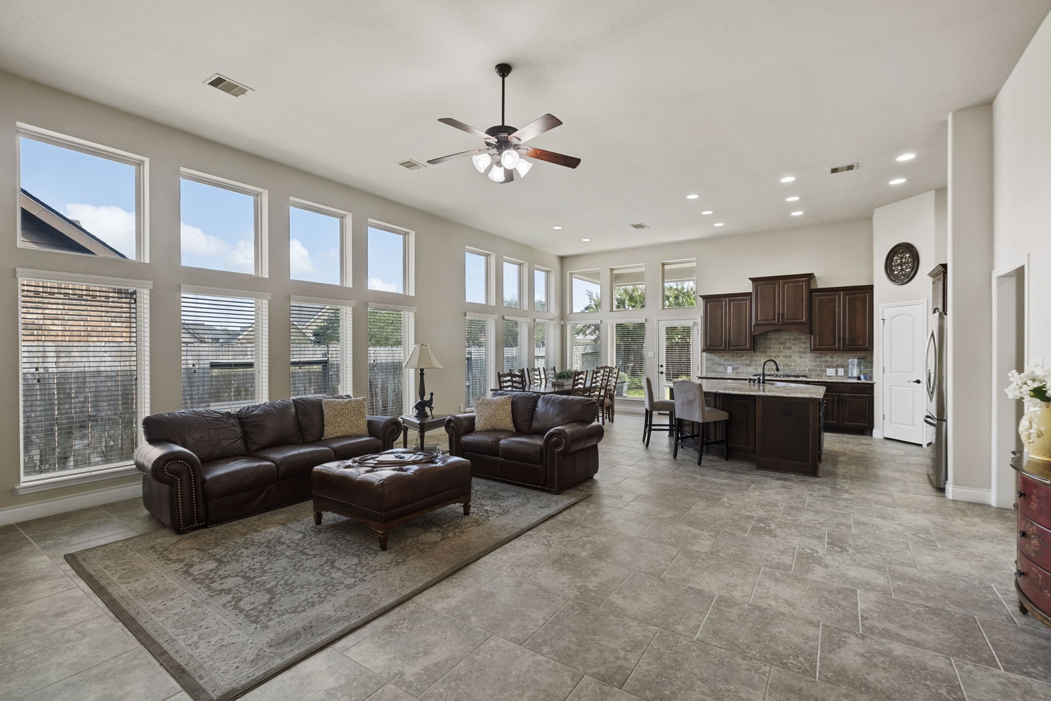 2030 Rainy Mist Drive Property Photo 15