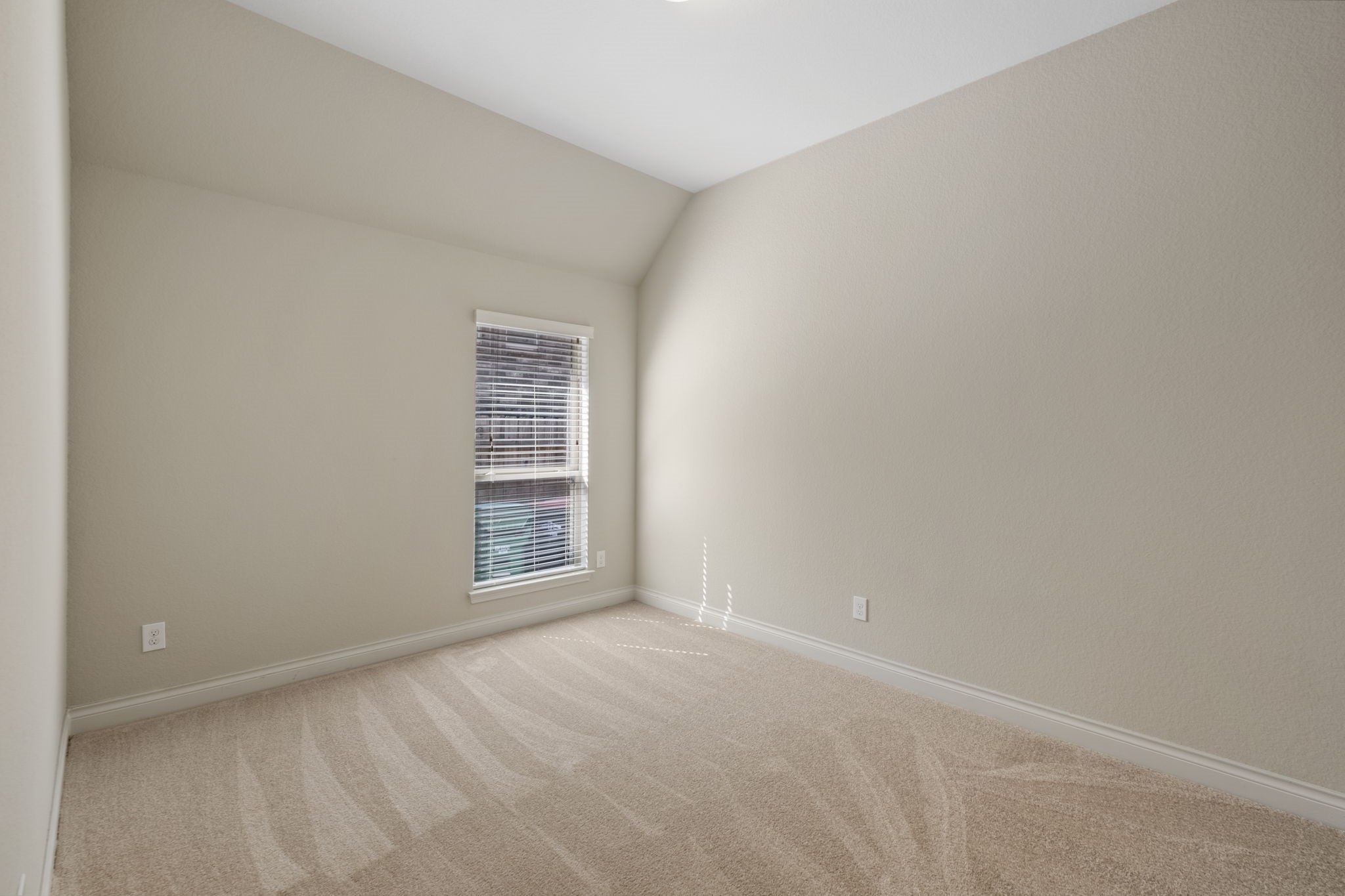 2030 Rainy Mist Drive Property Photo 29