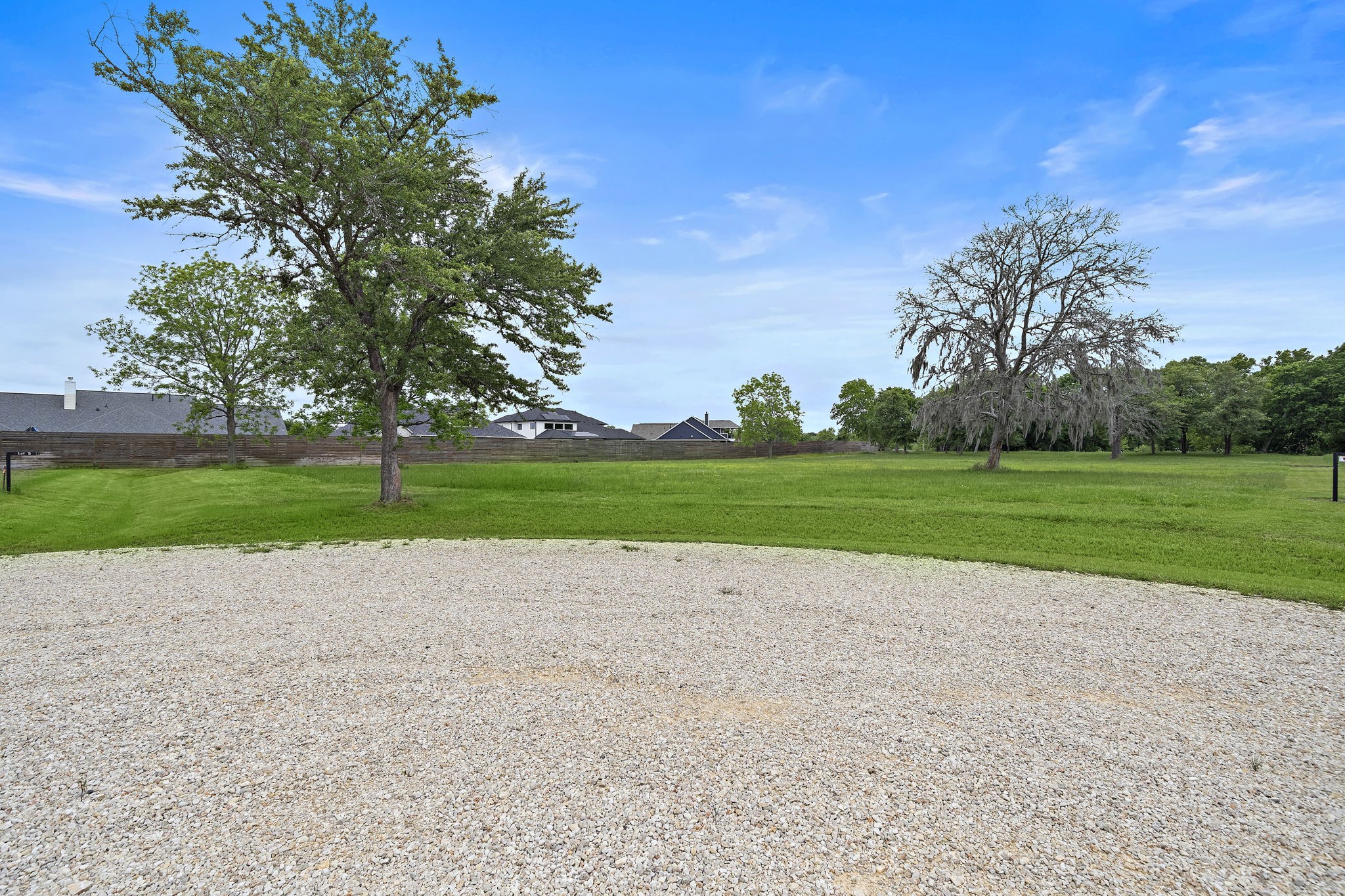 32903 Southern Manors Drive Property Photo 4