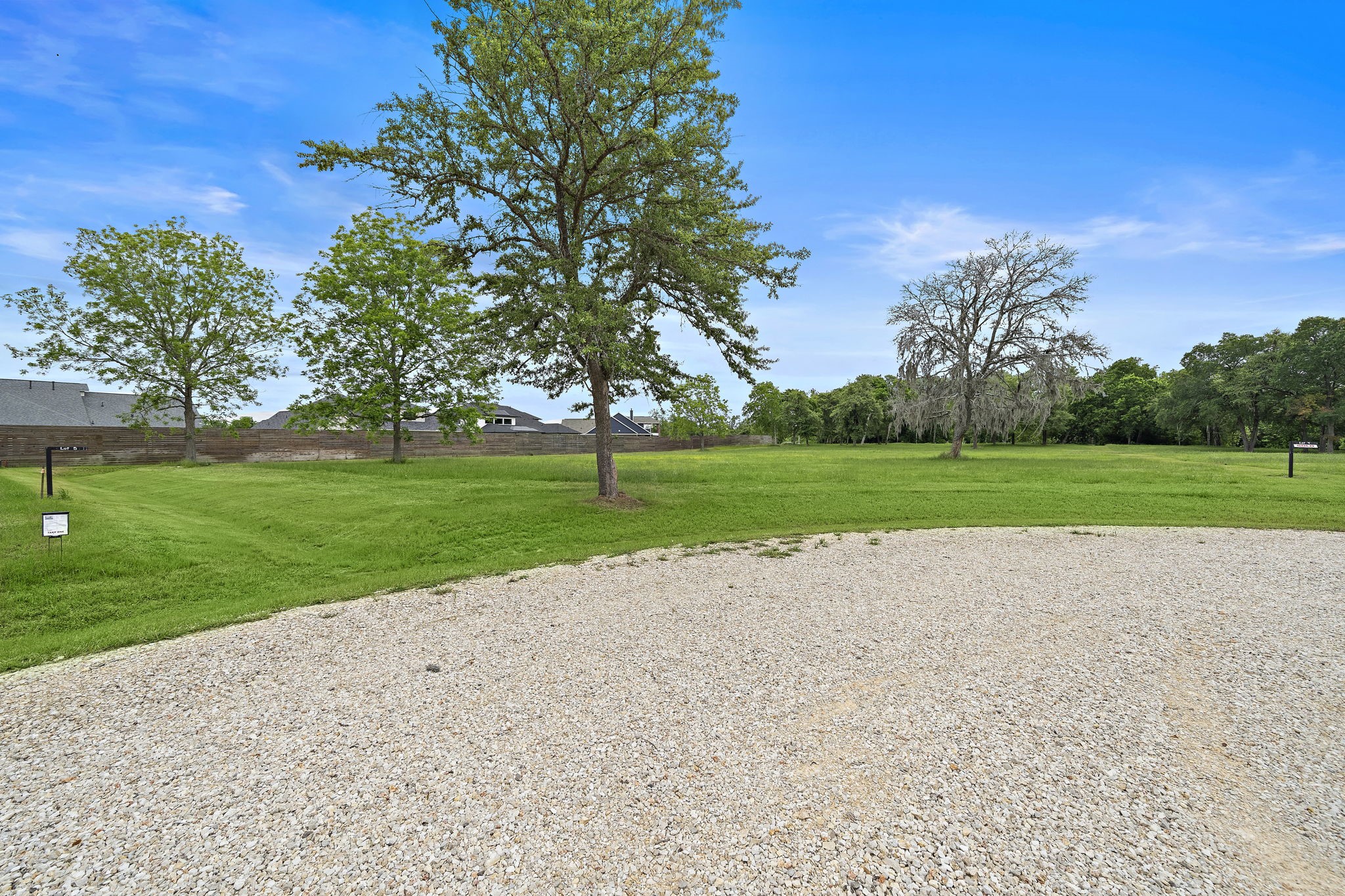 32903 Southern Manors Drive Property Photo 6