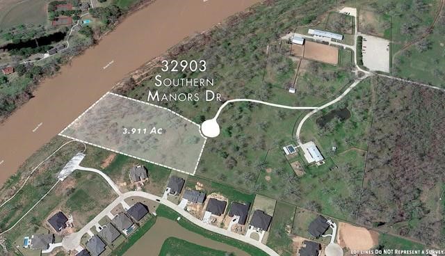 32903 Southern Manors Drive Property Photo 13