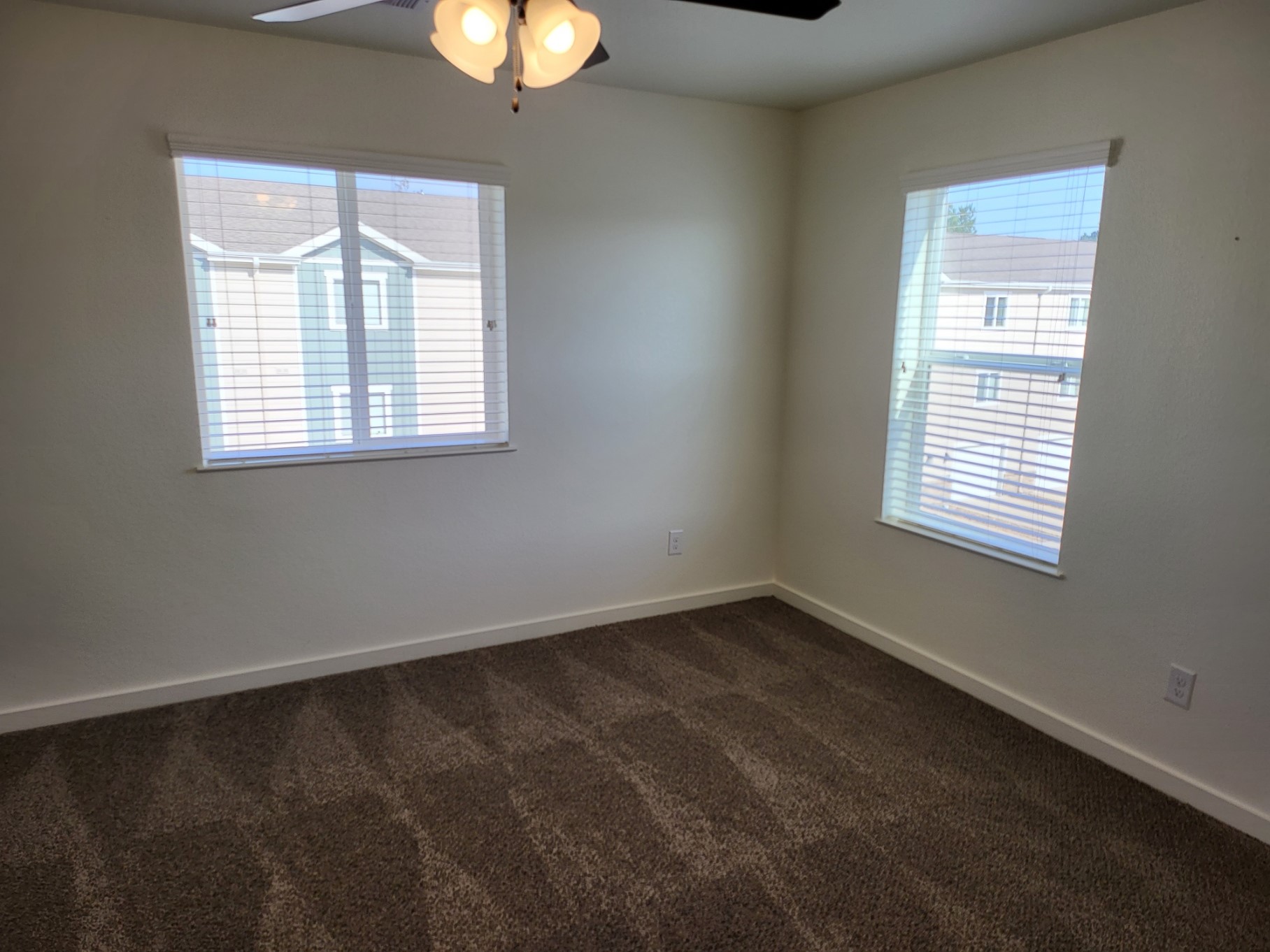 21155 Gosling Road 45b Property Photo 25