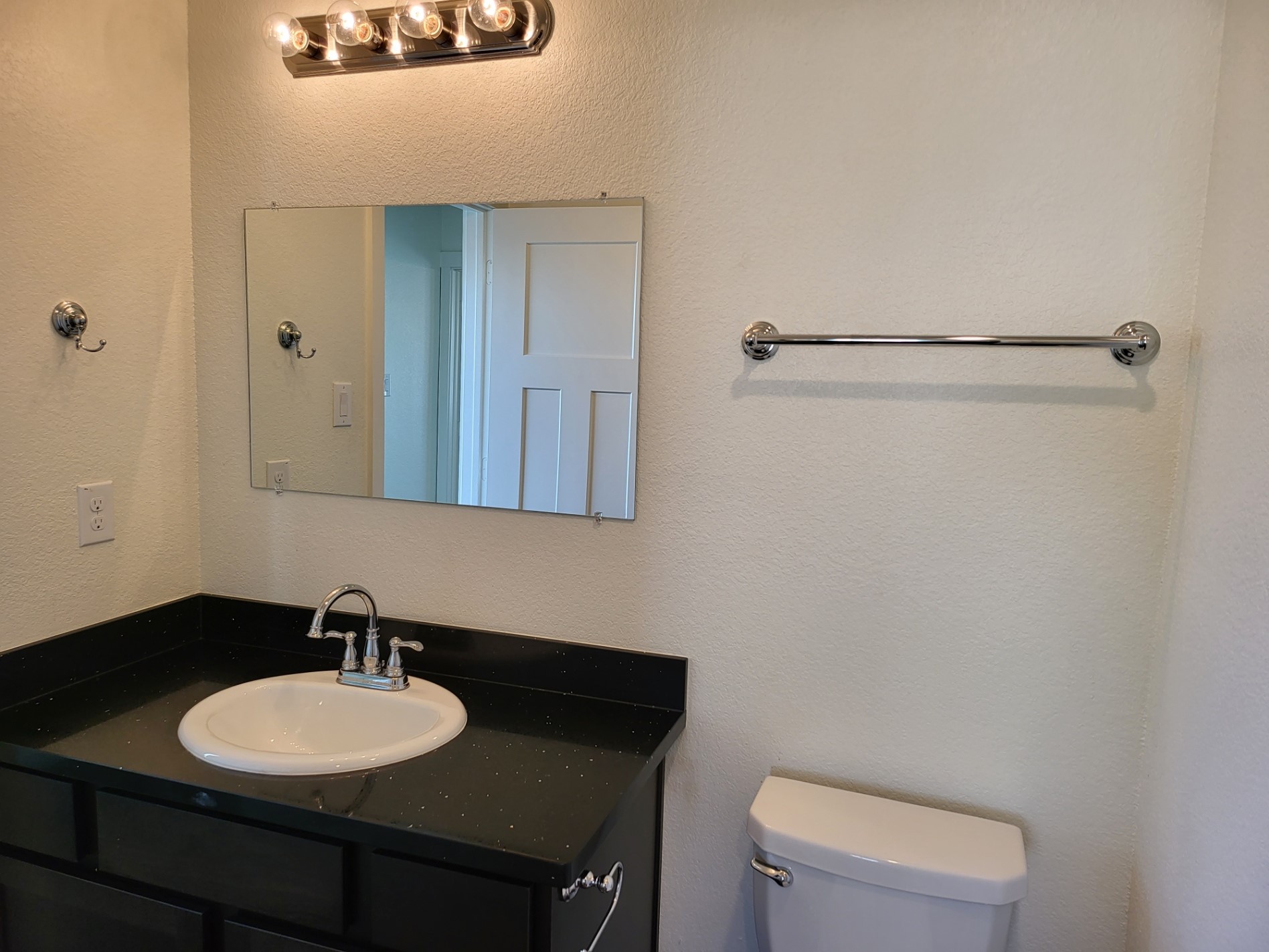 21155 Gosling Road 45b Property Photo 27