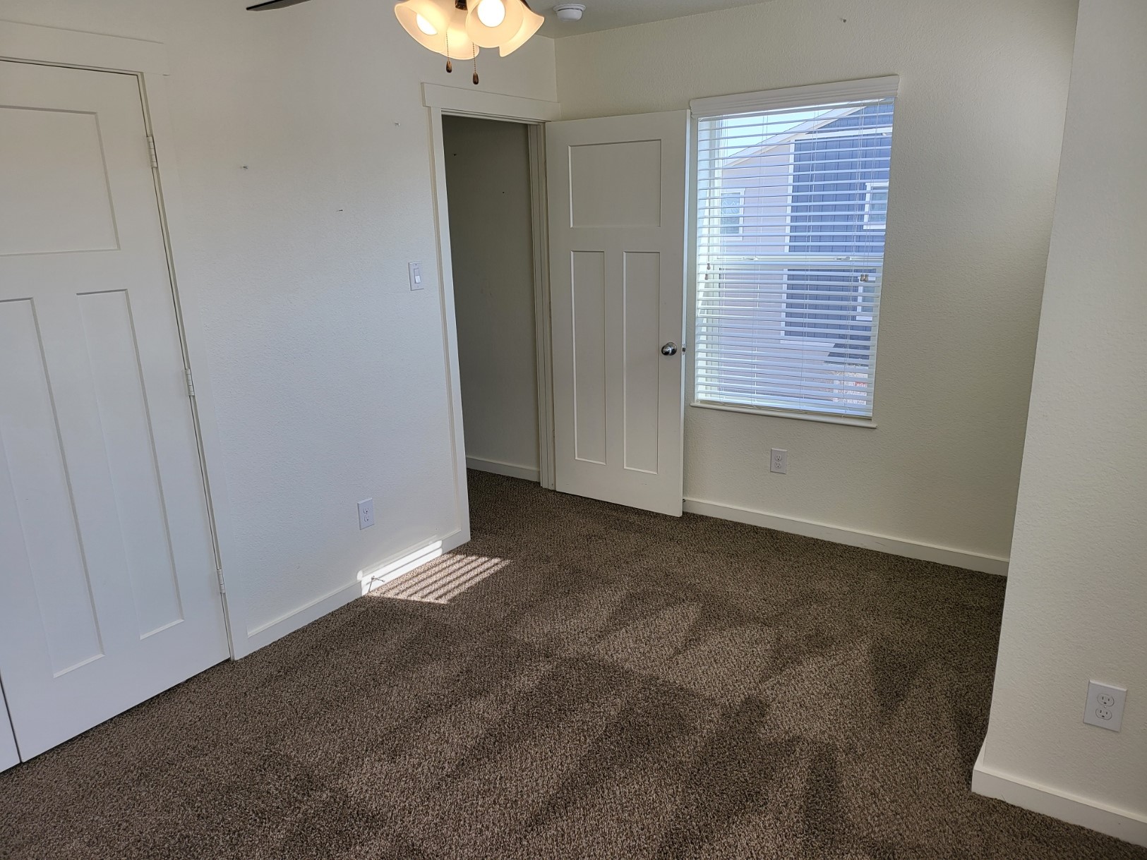 21155 Gosling Road 45b Property Photo 31