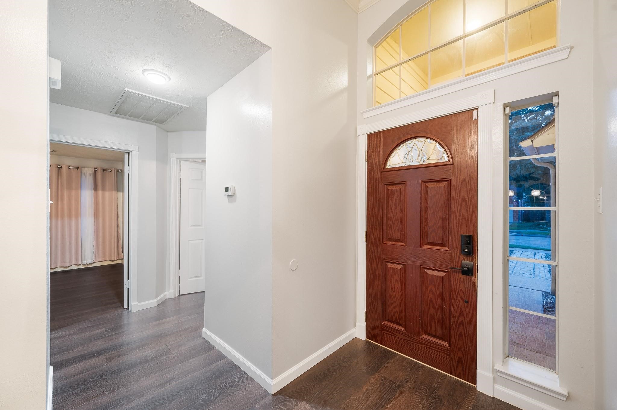 7624 Lone Meadow Court Property Photo 4