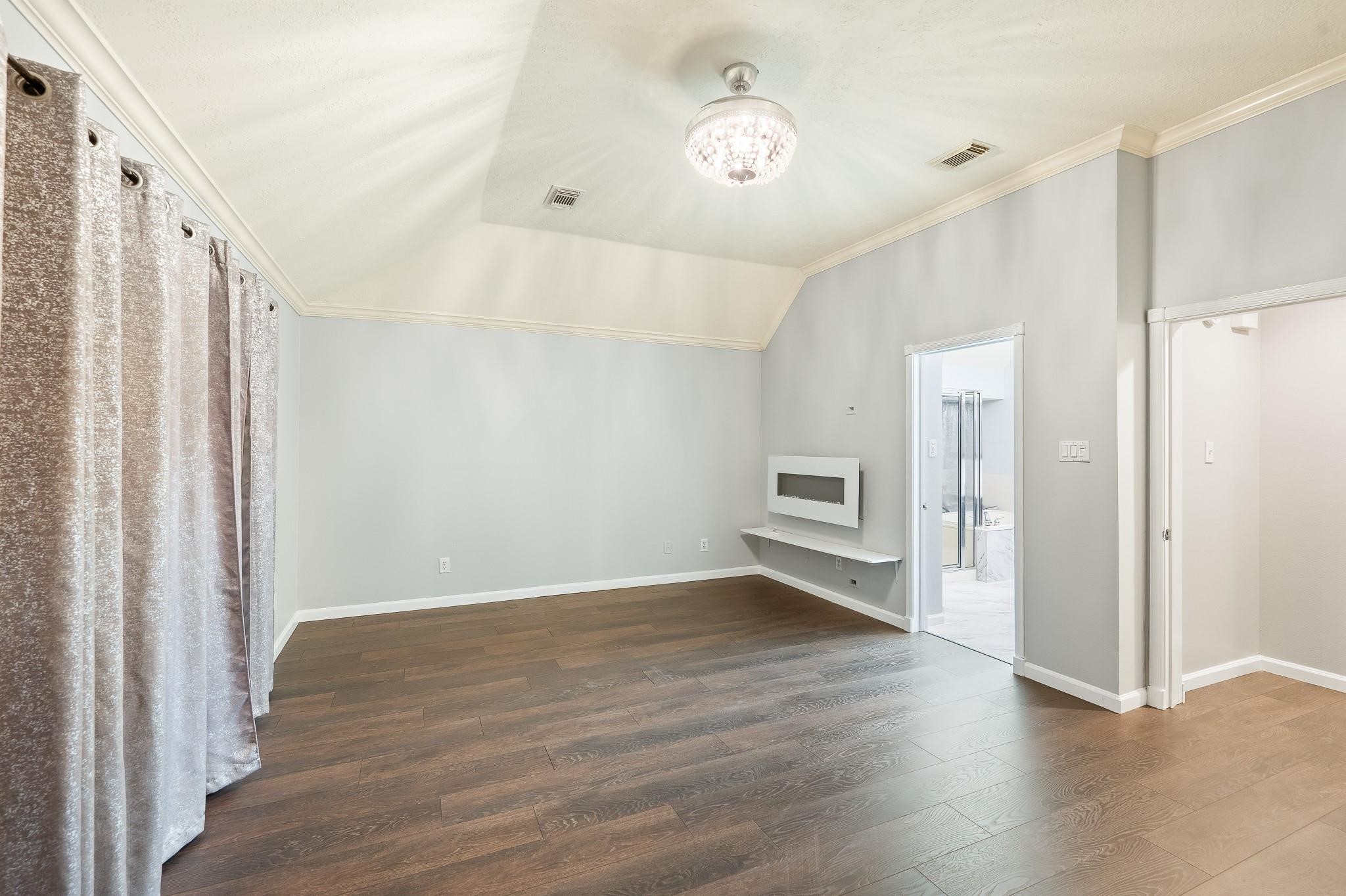 7624 Lone Meadow Court Property Photo 13