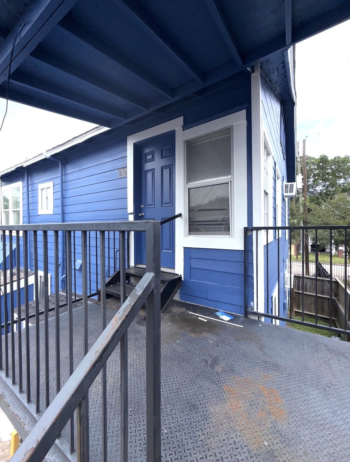7018 Avenue F 3 Property Photo 2