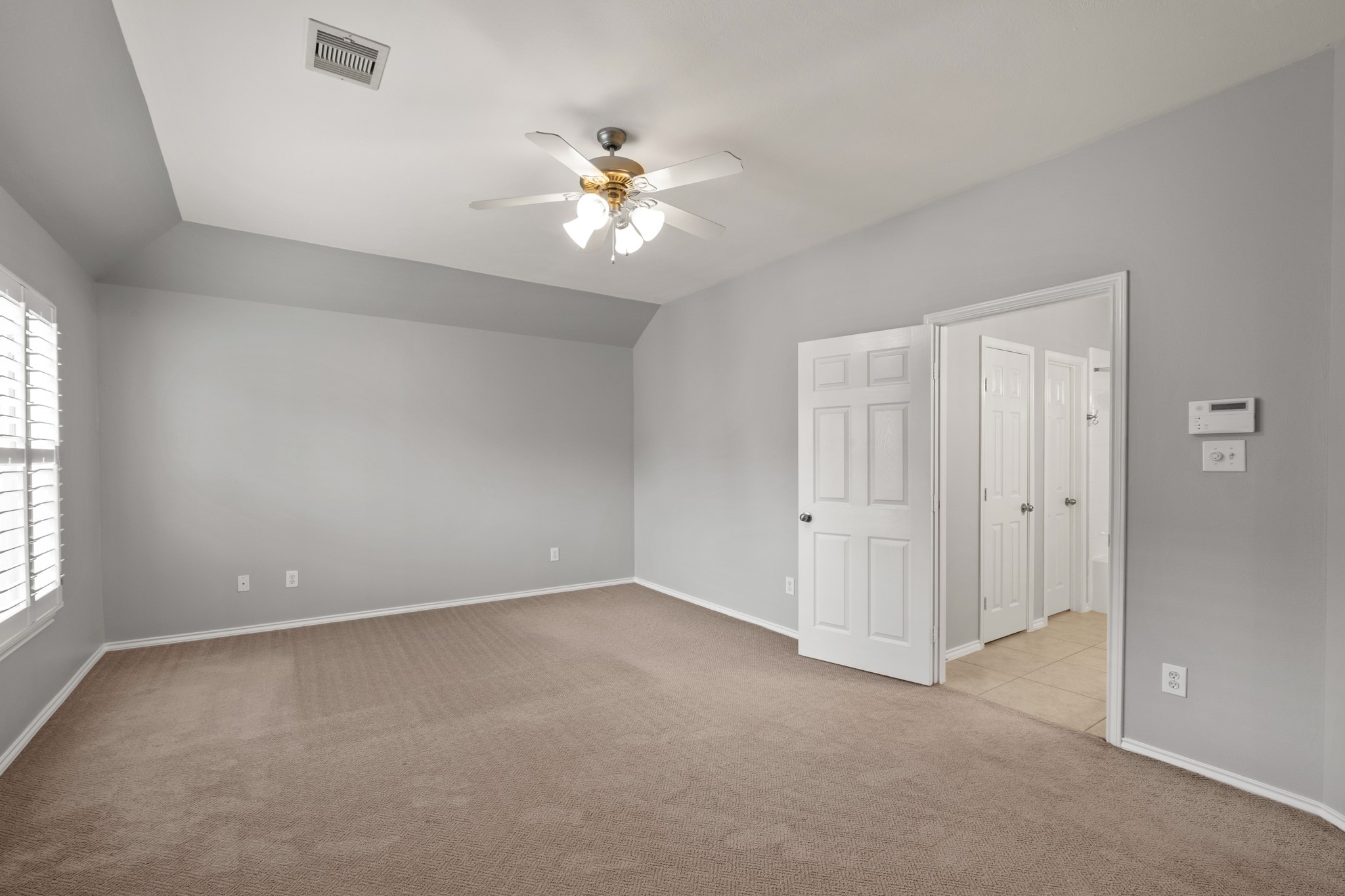 5314 Schuler Street Property Photo 17
