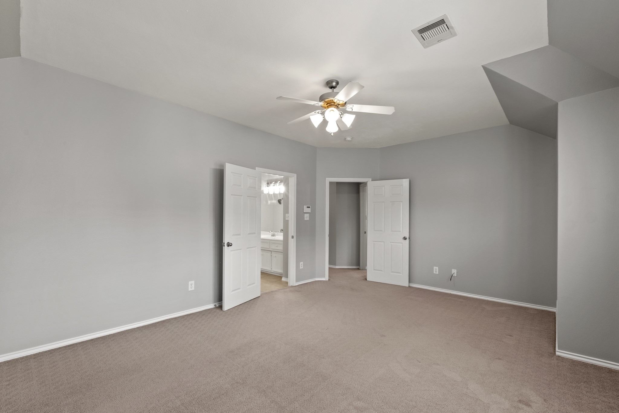 5314 Schuler Street Property Photo 18