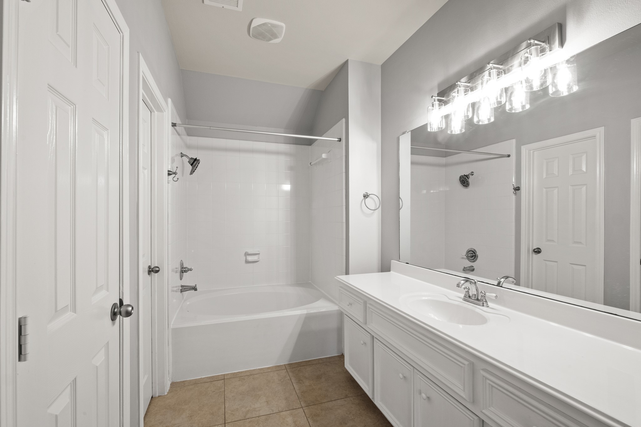5314 Schuler Street Property Photo 20