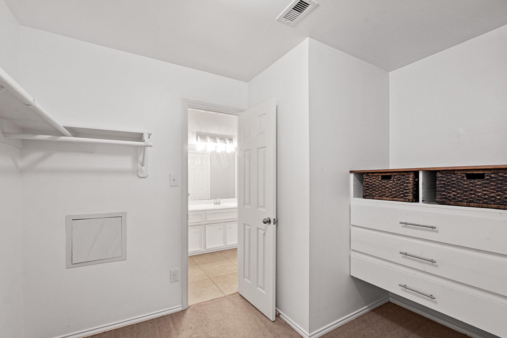 5314 Schuler Street Property Photo 23
