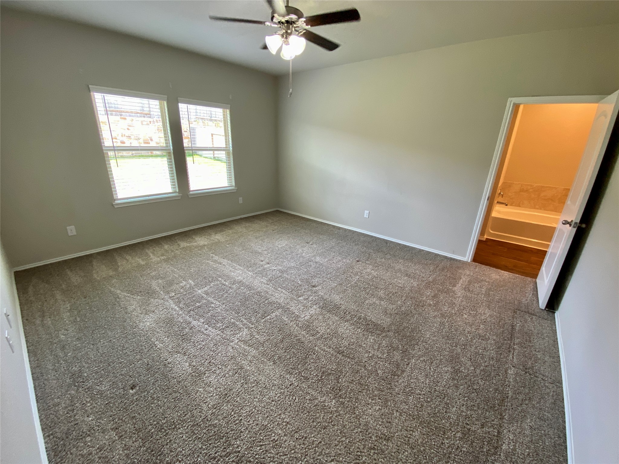 13832 Rock Island Trail Property Photo 16