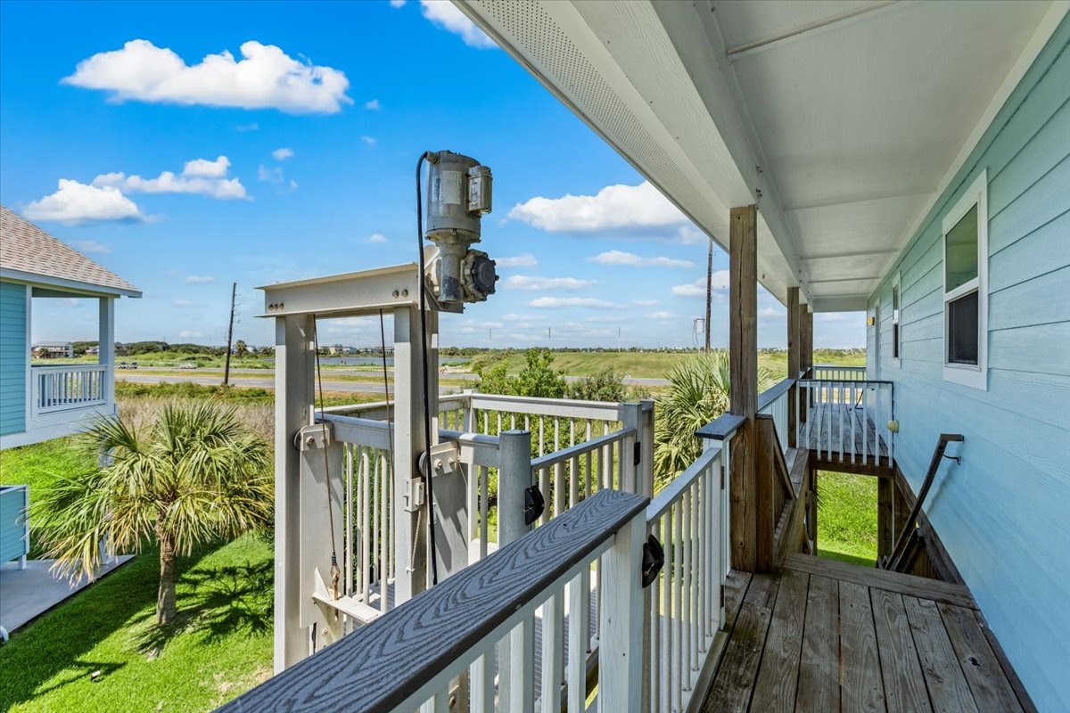 3902 Pirates Beach Court Property Photo 6