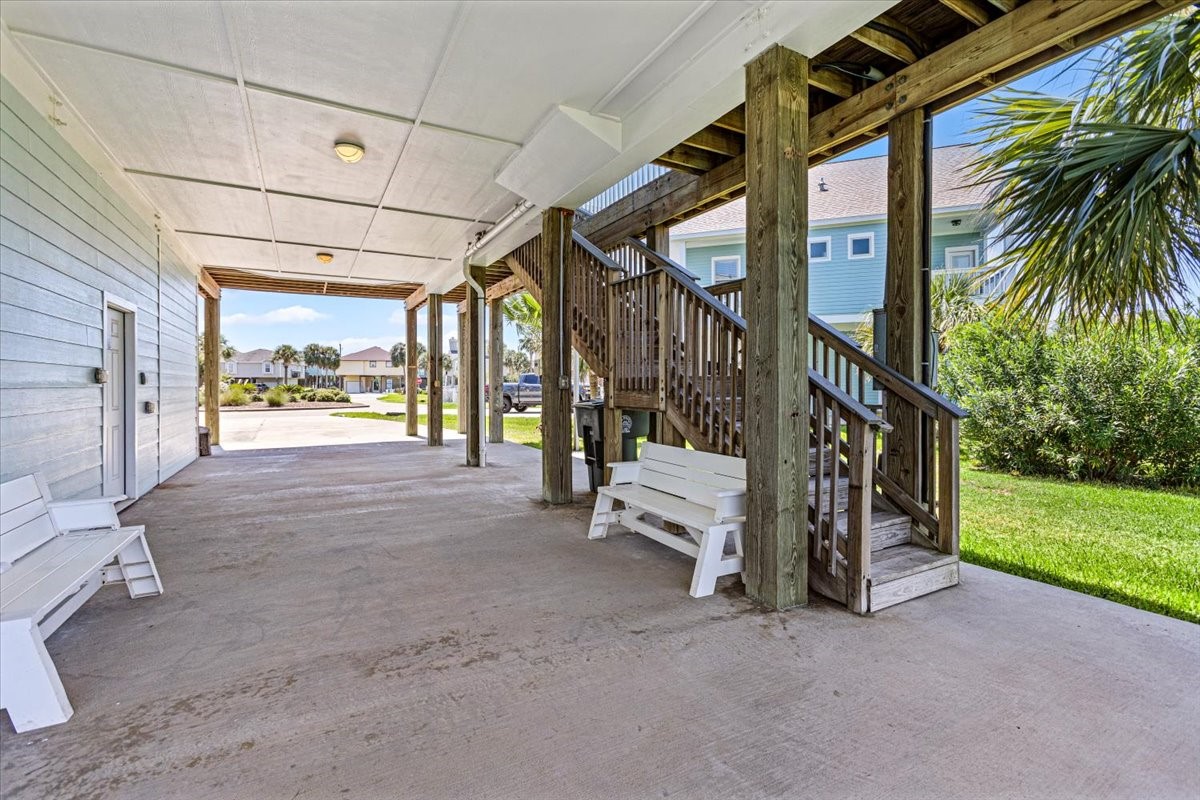 3902 Pirates Beach Court Property Photo 32