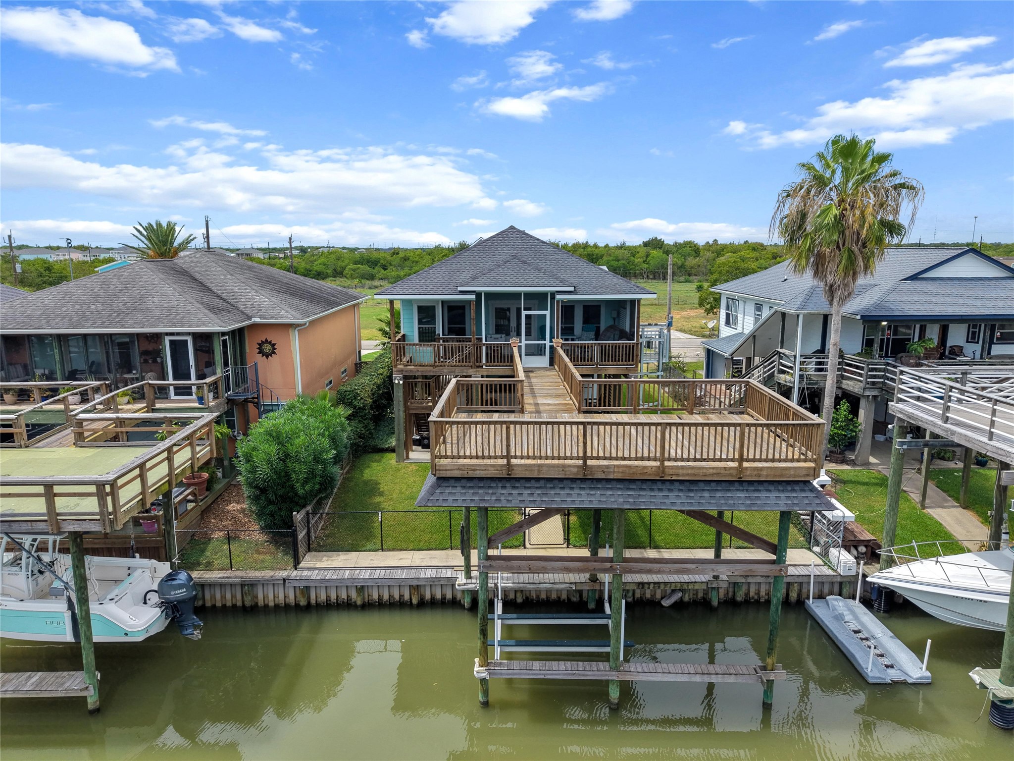 1227 23rd Street Property Photo 2