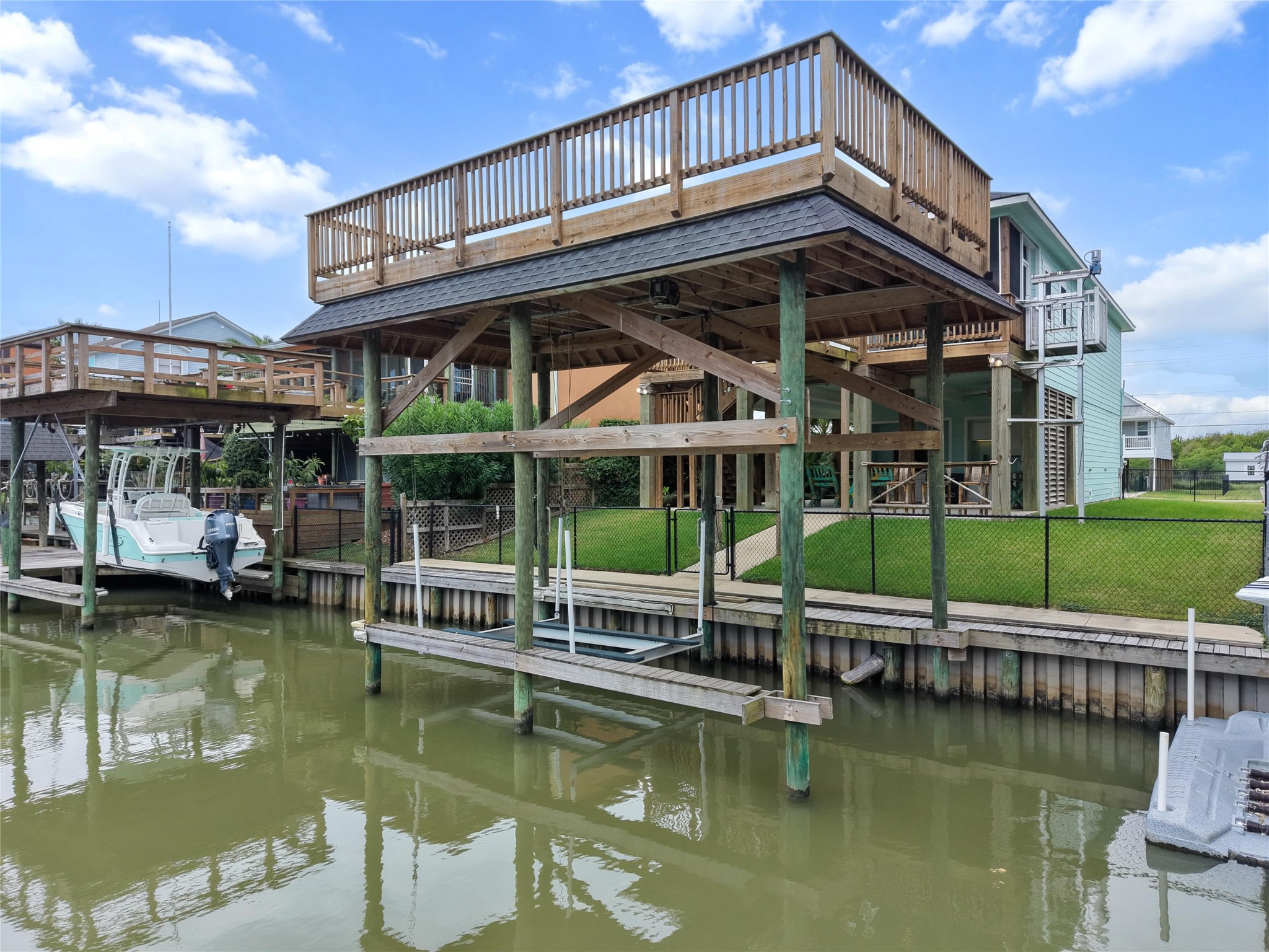 1227 23rd Street Property Photo 3