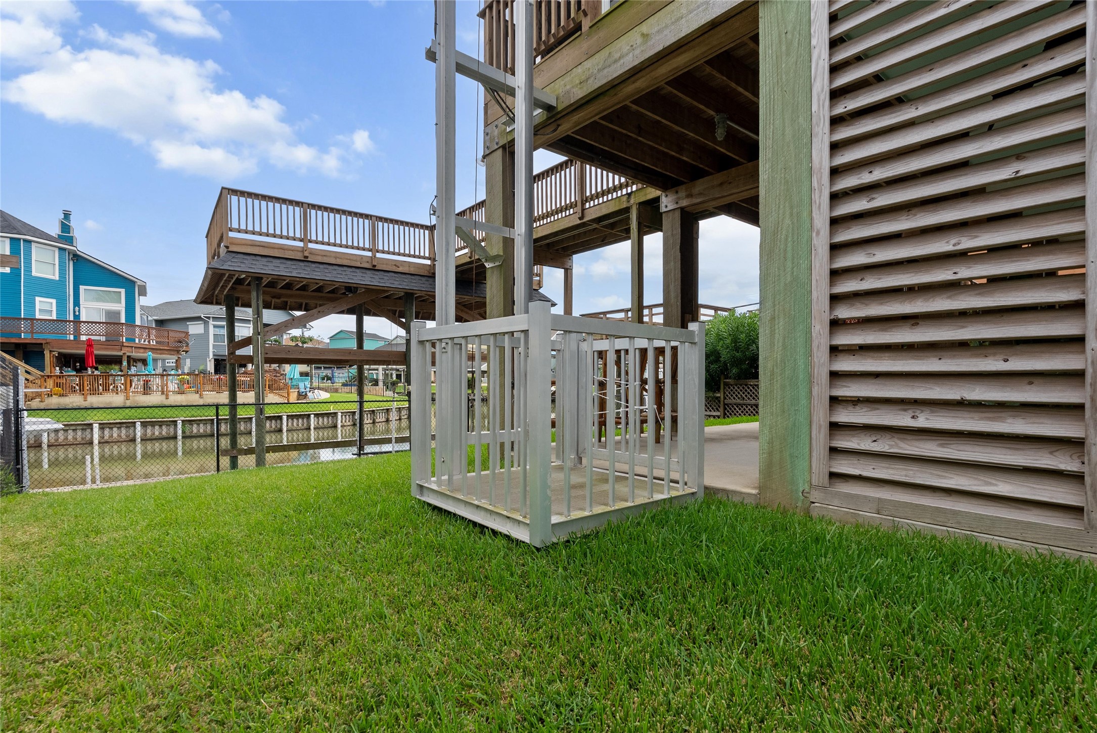 1227 23rd Street Property Photo 9